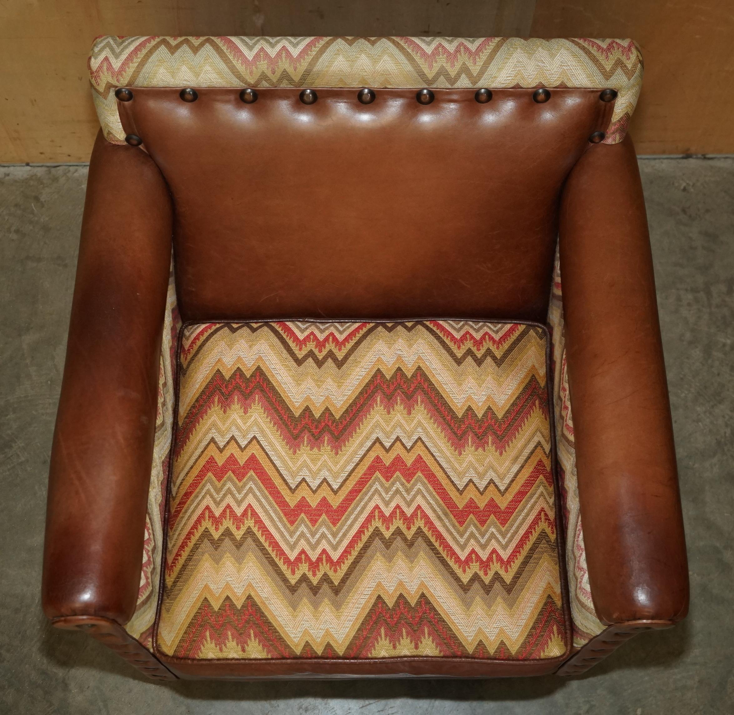 COPPIA DI POLTRONE KILIM REVERSIBILI IN PELLE MARRONE DI ANDREW MARTINE in vendita 9