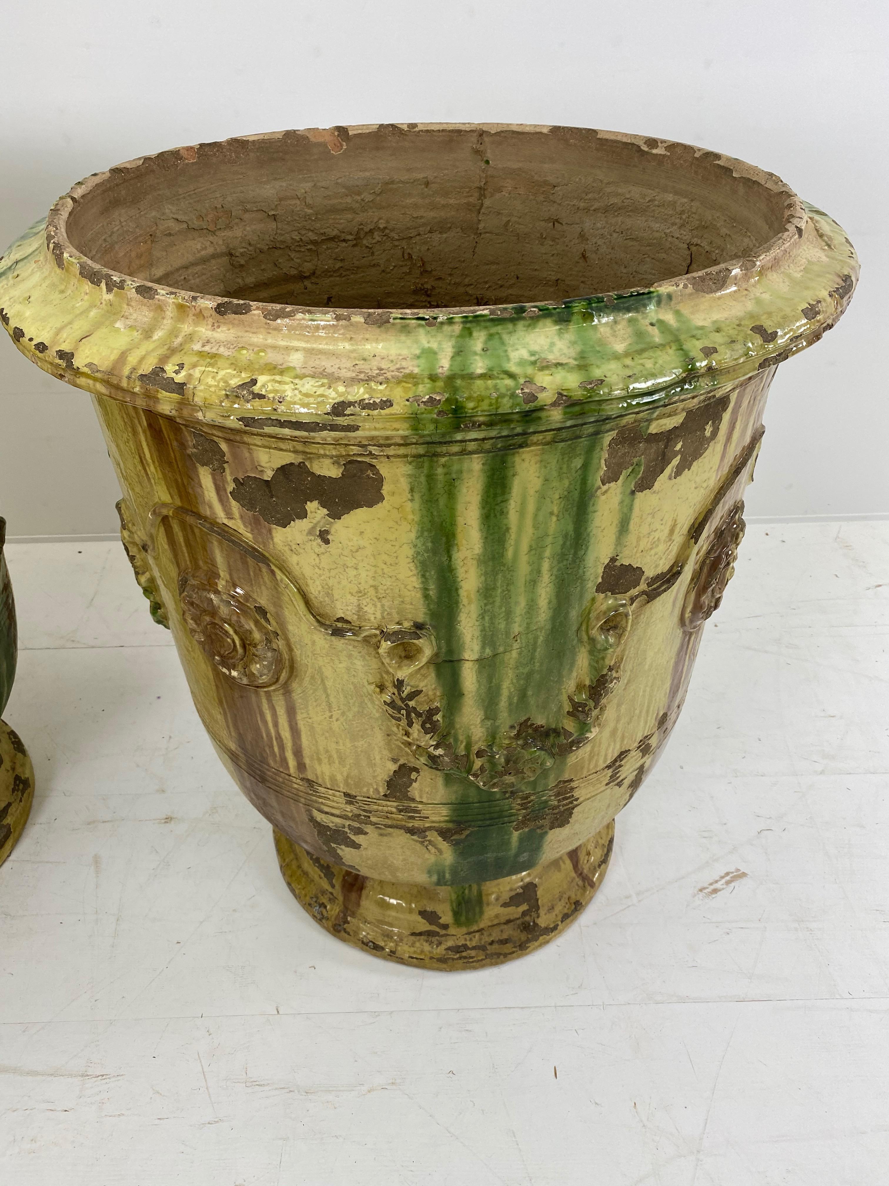 Pair of Anduze Terracotta Planters In Distressed Condition In Schellebelle, BE