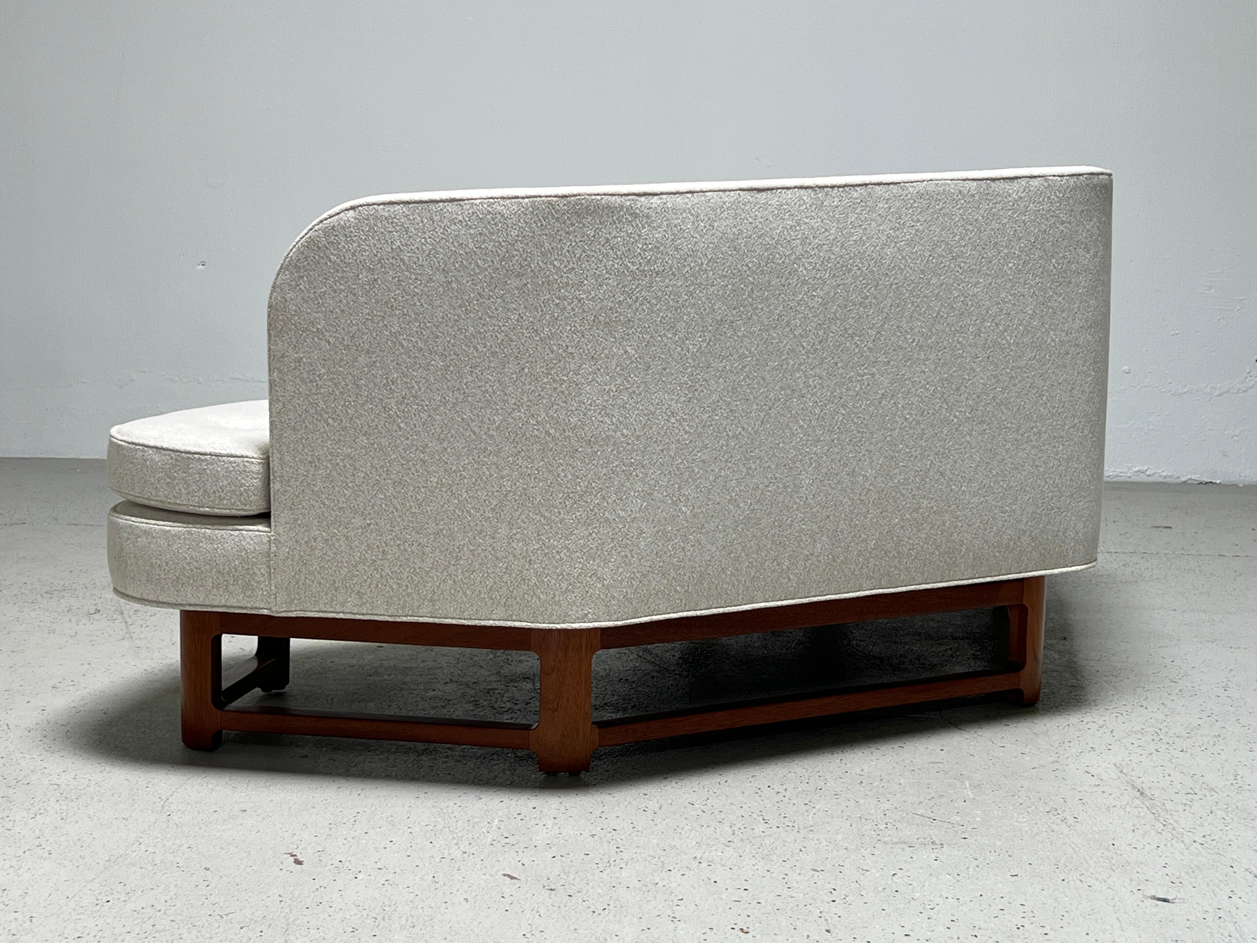 Pair of Angled Sofas by Edward Wormley for Dunbar 7
