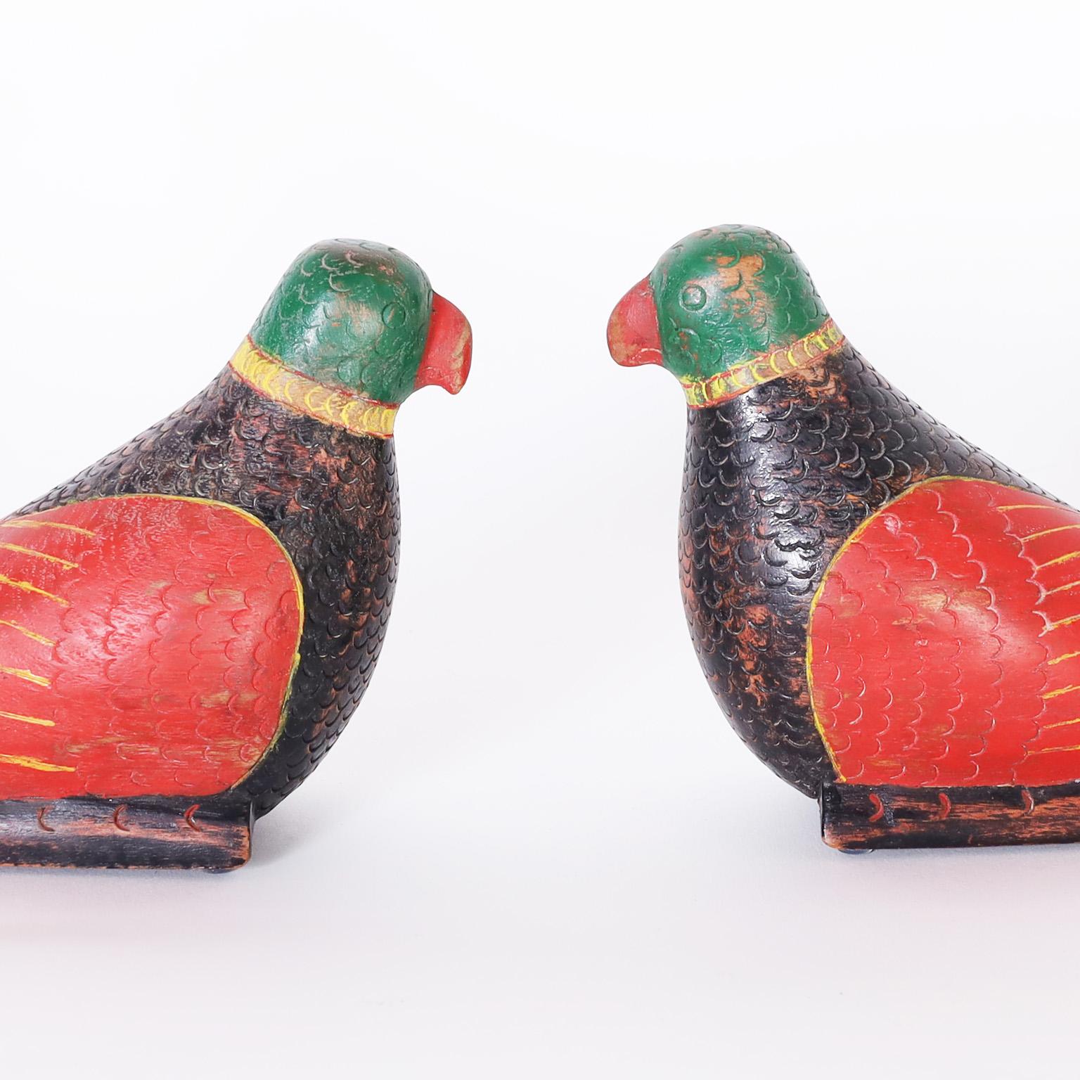 Pair of Anglo Indian Carved and Painted Wood Parrots In Good Condition For Sale In Palm Beach, FL