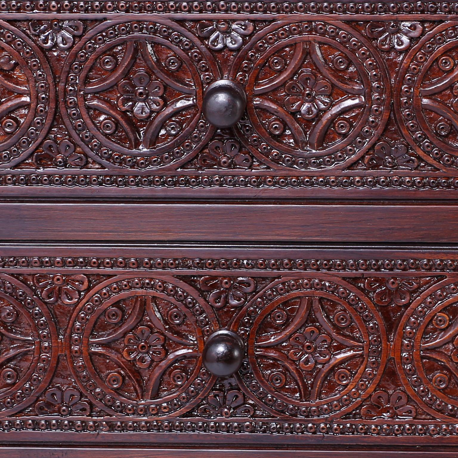 Mahogany Pair of Anglo-Indian Nightstands