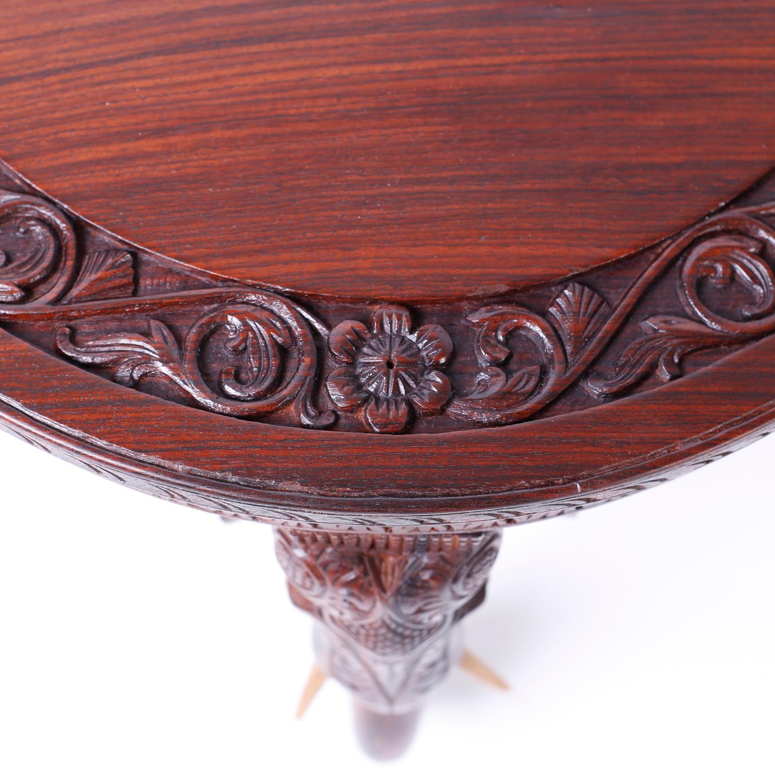 Pair of Anglo-Indian Rosewood Tables or Stands In Good Condition For Sale In Palm Beach, FL