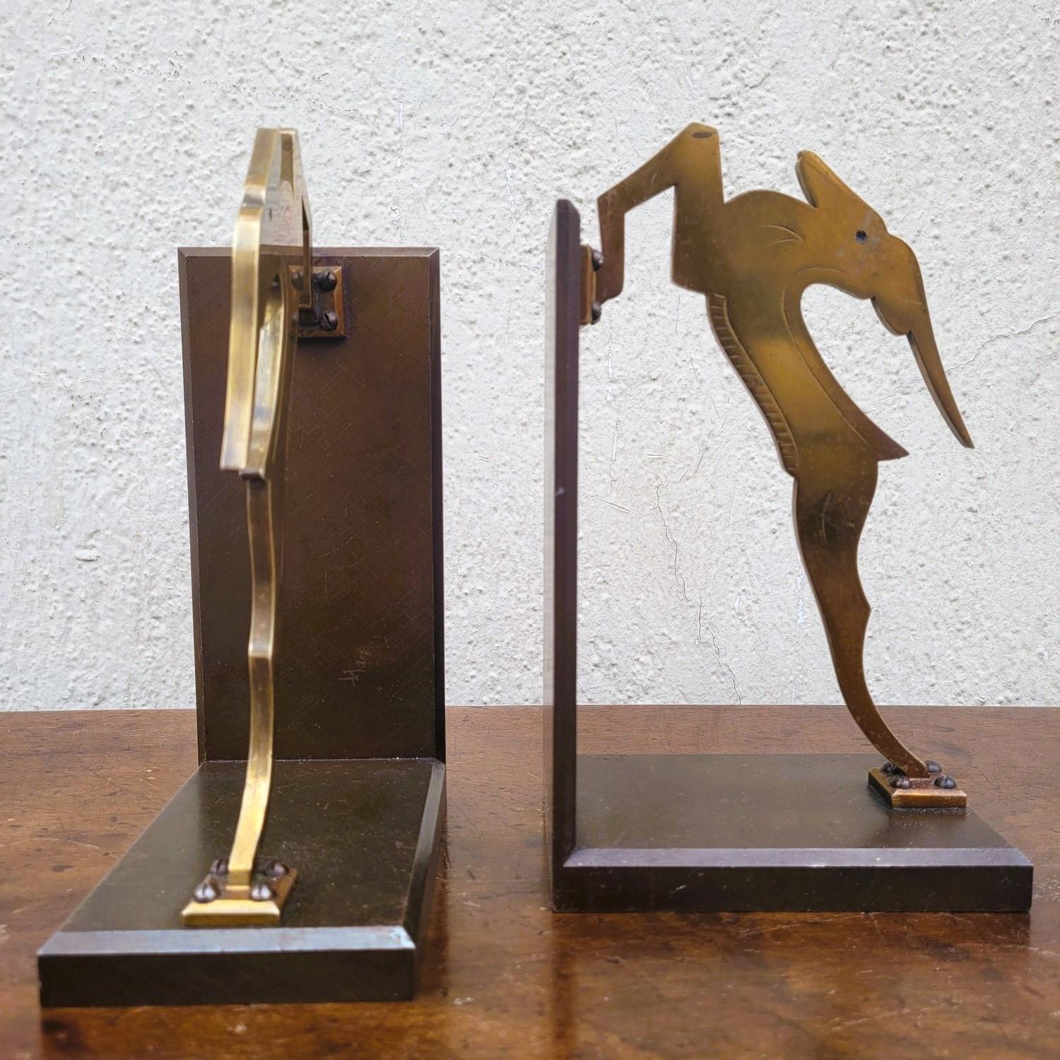 Coppia di reggilibri in antilope, bronzo, XX secolo in vendita 1