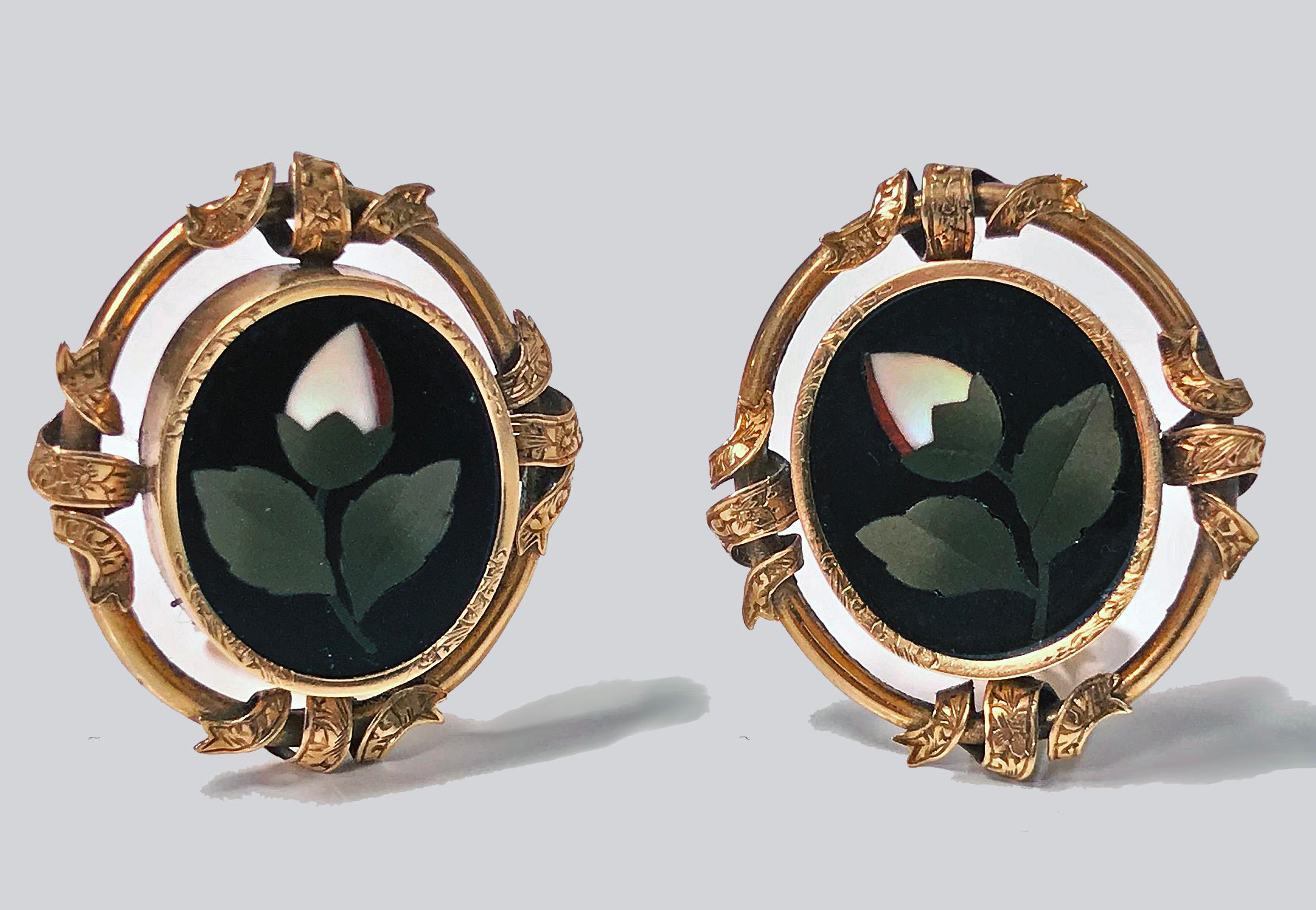 Pair of Antique 14-Karat Pietra Dura Earrings, circa 1875 In Good Condition For Sale In Toronto, Ontario
