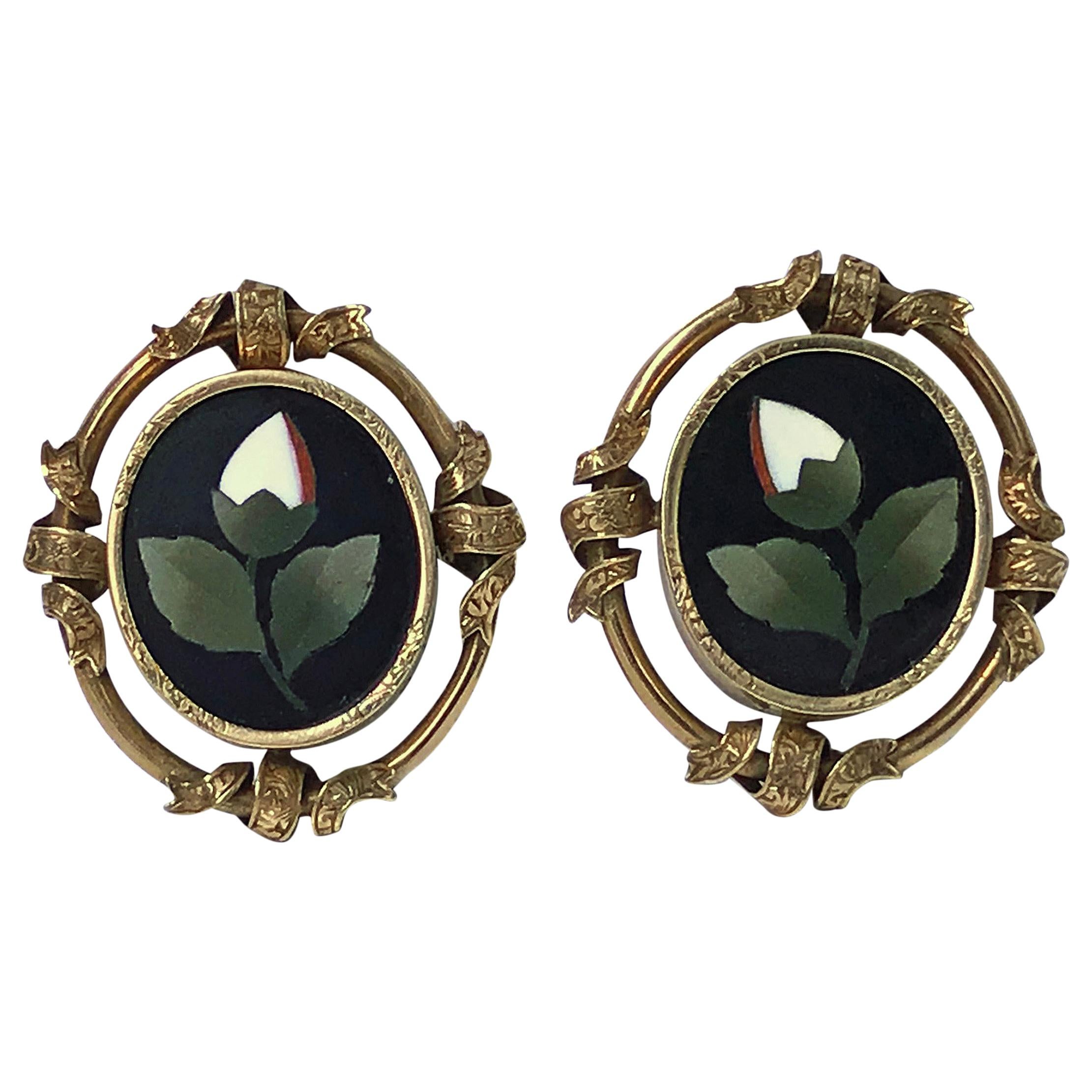 Paire de boucles d'oreilles anciennes en Pietra Dura 14 carats, datant d'environ 1875