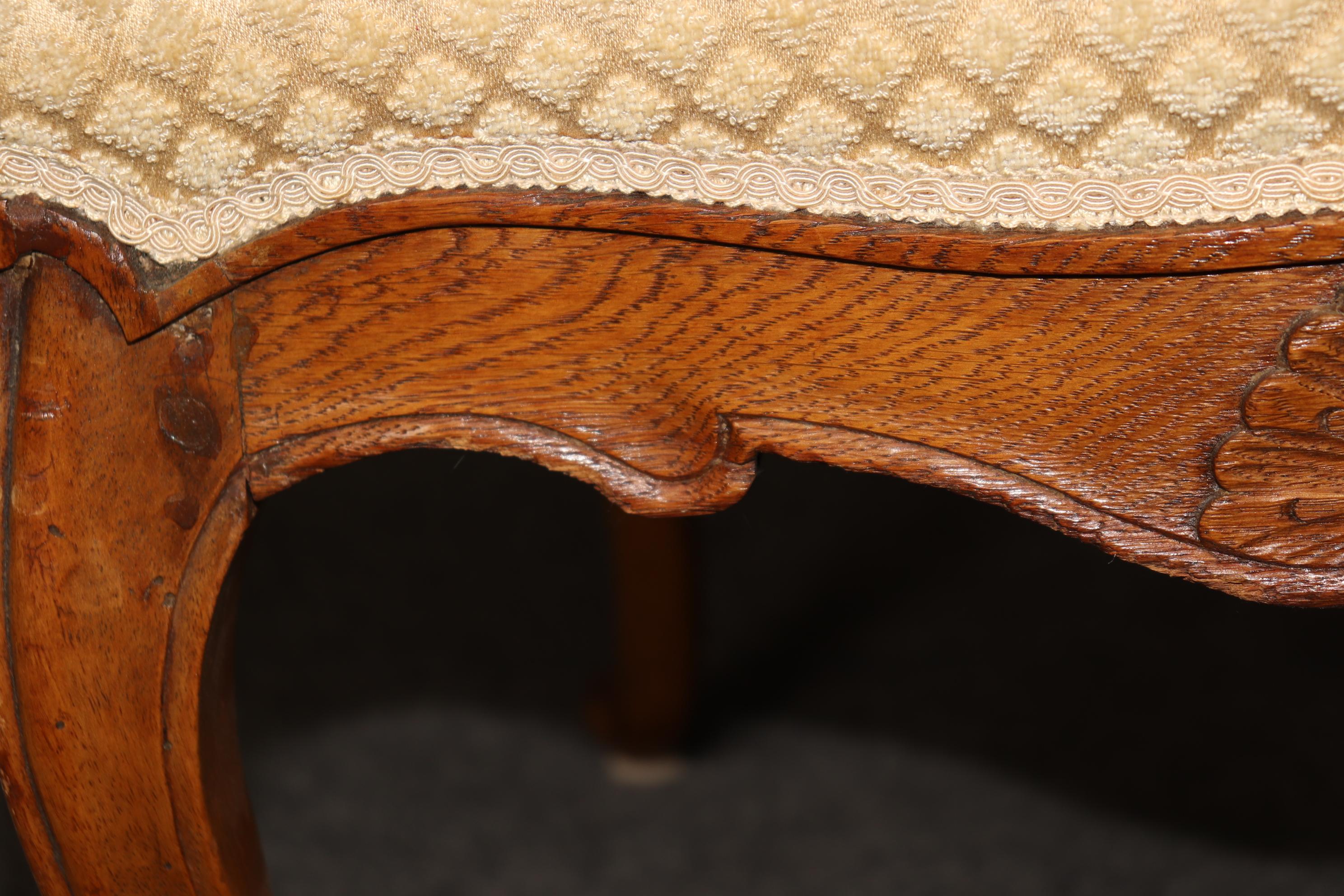 Pair of Antique 1790s Era French Carved Oak Period Louis XV Side Chairs For Sale 7