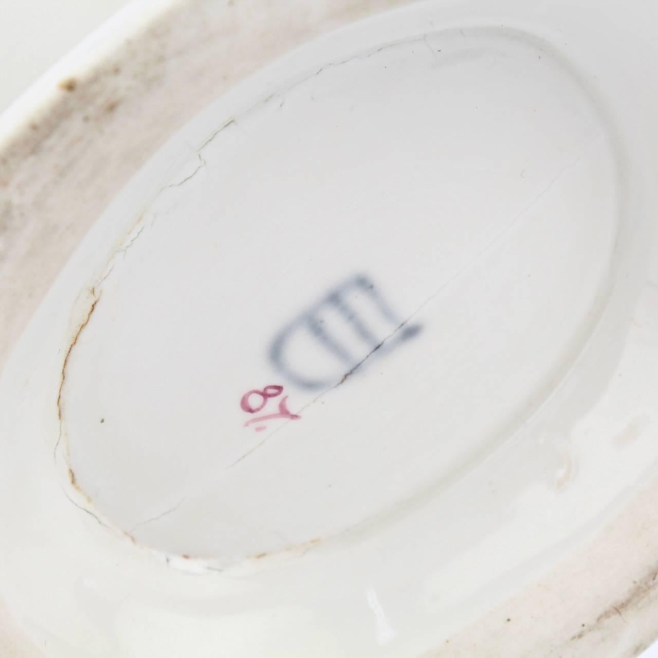 Paar antike Imperial Vienna Porcelain-Saucenkannen aus dem 18. Jahrhundert im Angebot 2