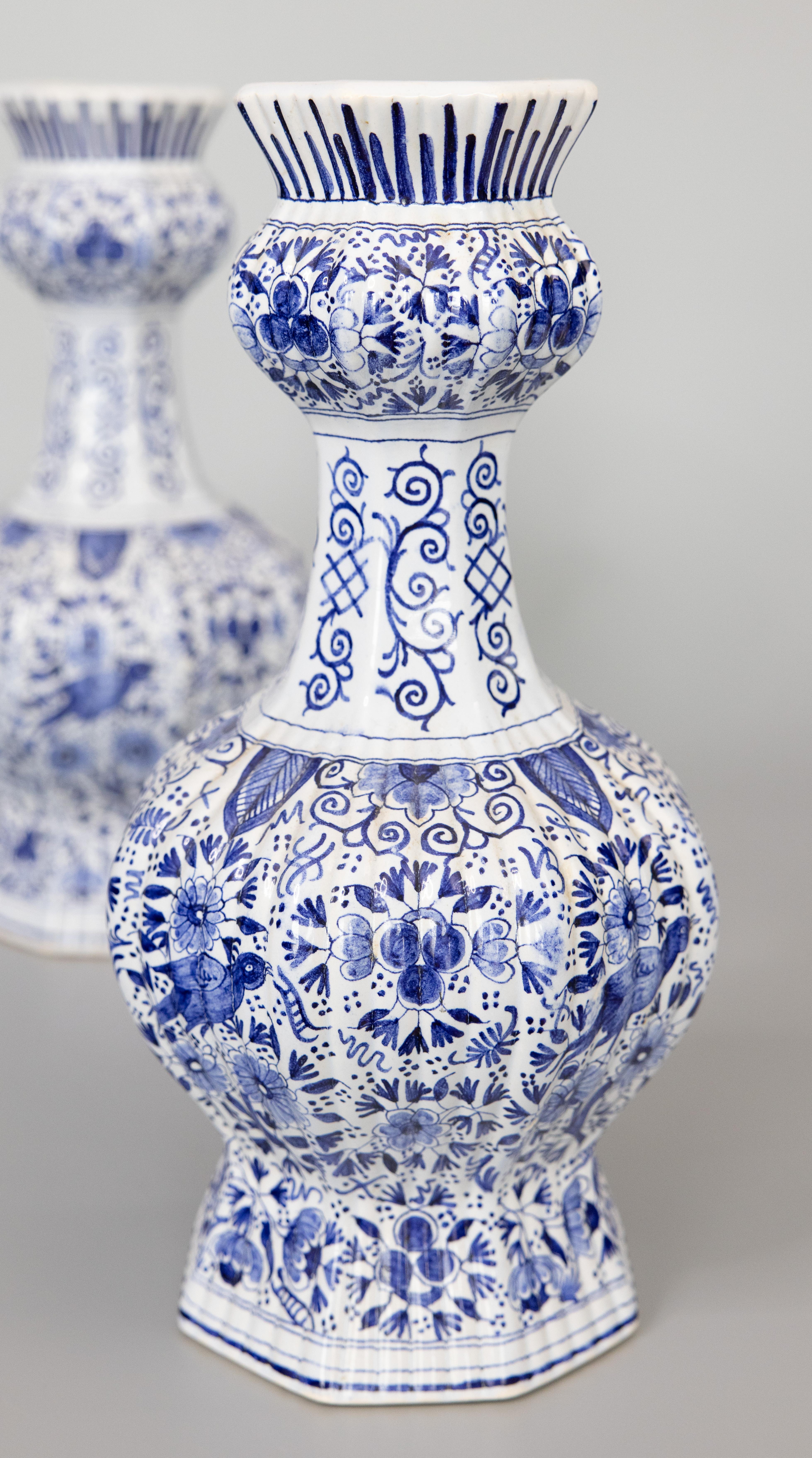 delft blue vases