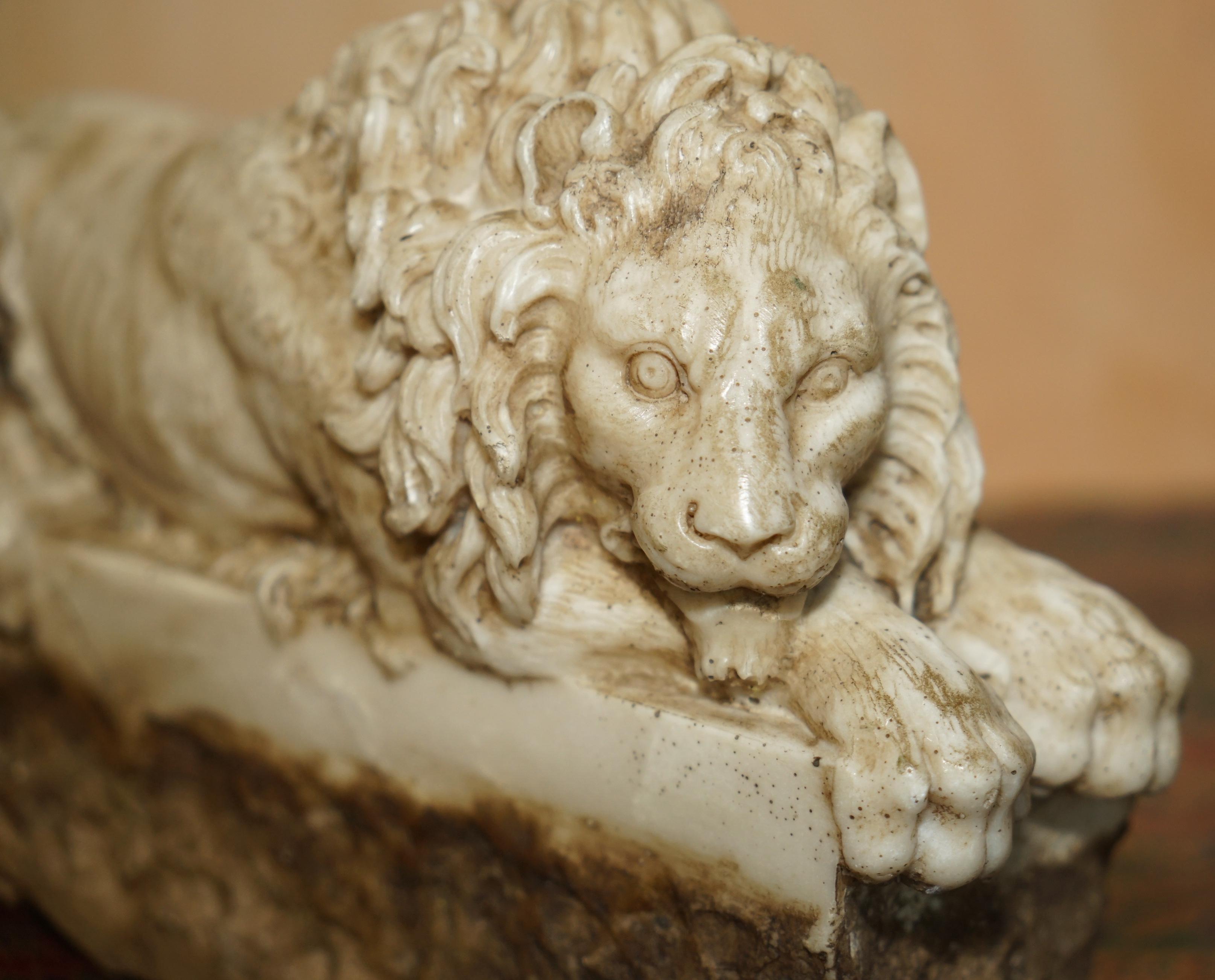 par de leones antiguos italianos del siglo xix antonio canova de la tumba del papa clemente Italiano en venta