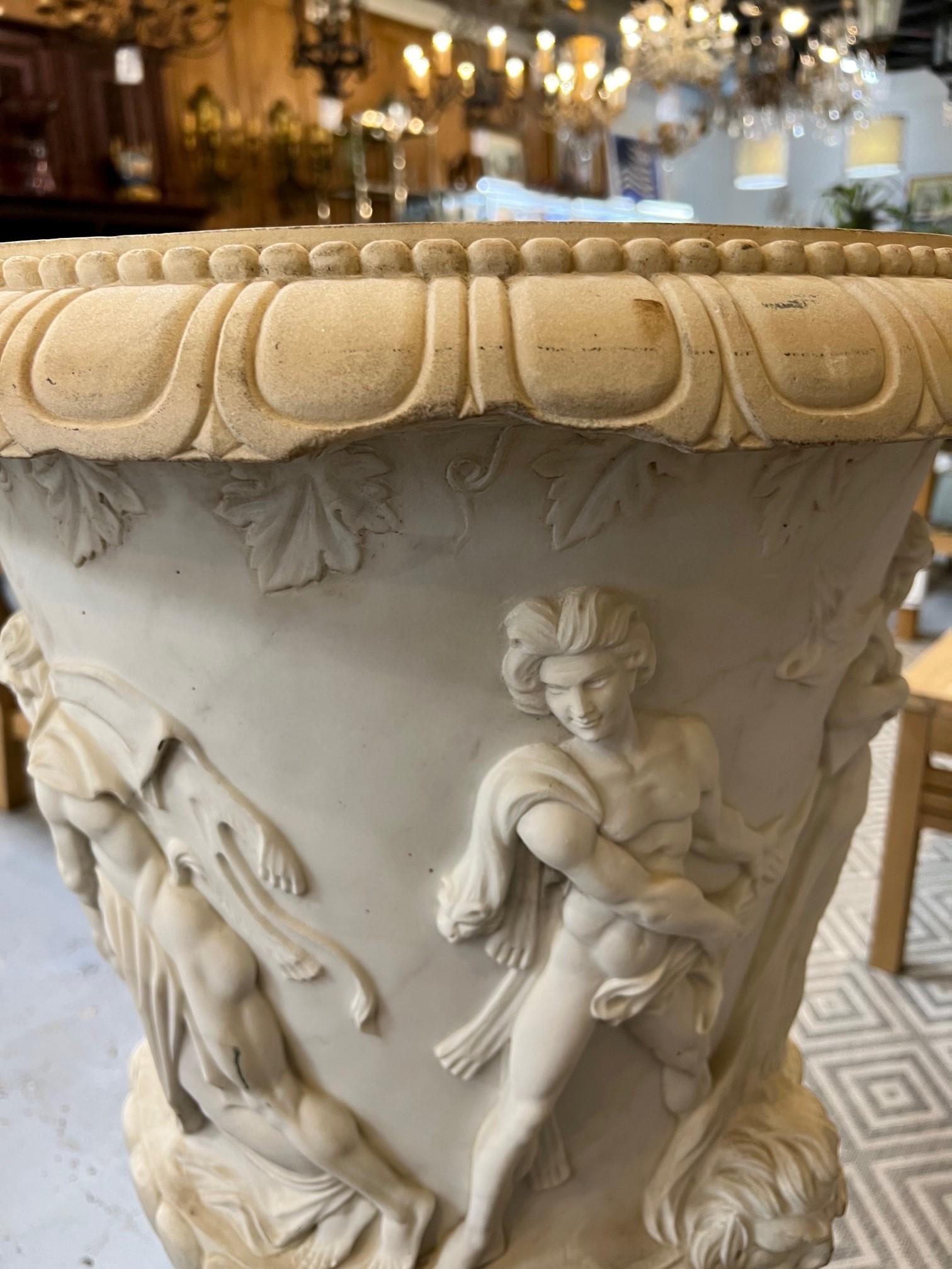 Pair of Antique Early 20th Century Italian Carved Marble Urns w/ Carved Figures For Sale 10