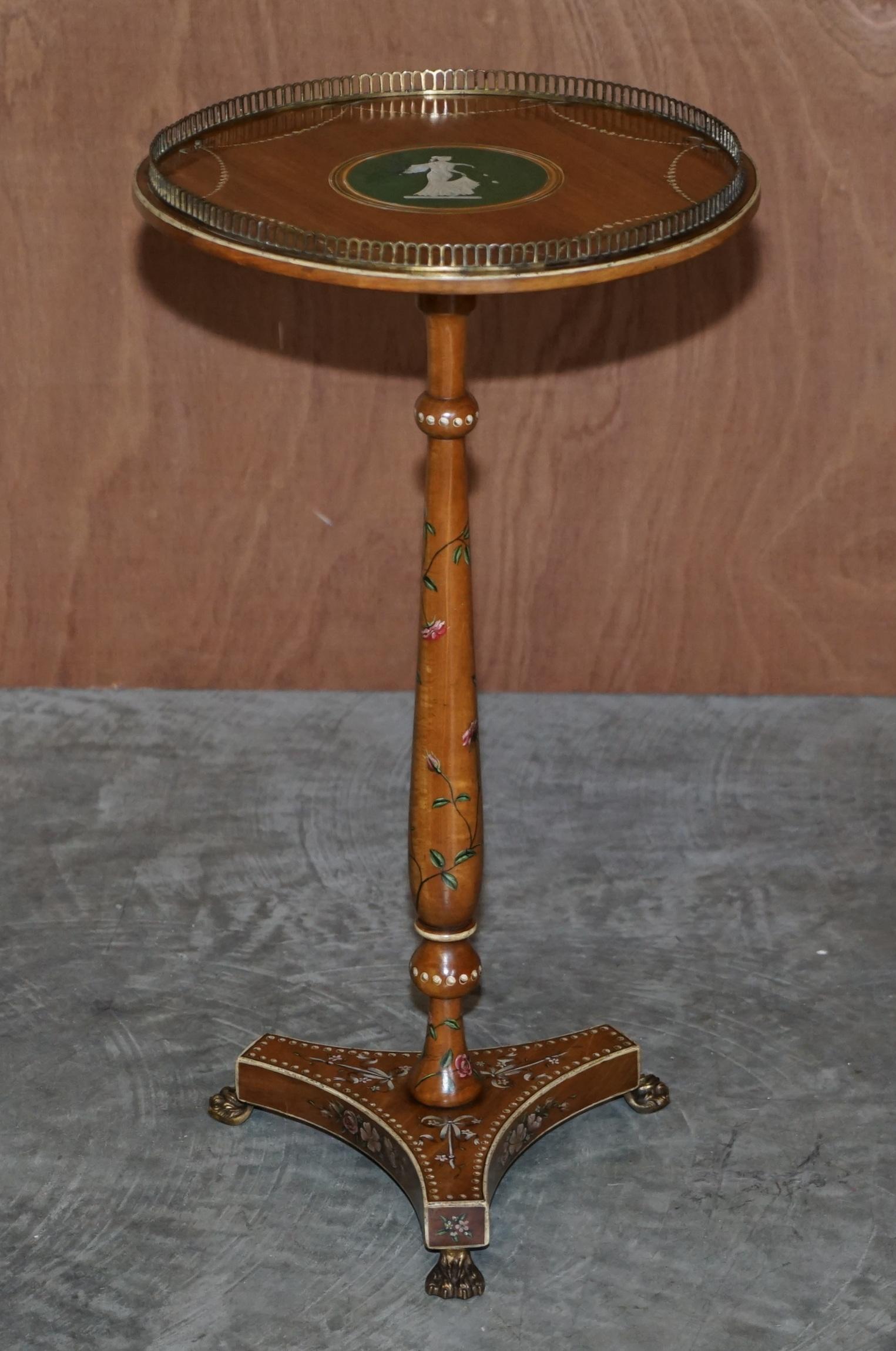 Pair of Antique 19th Century Sheraton Revival Polychrome Painted Side End Tables For Sale 6