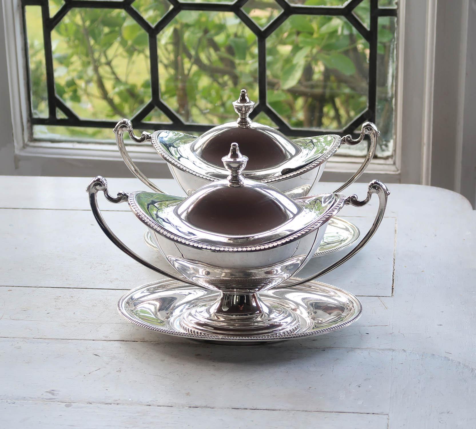 Pair of Antique Adam Style Silver Plated Tureens. English C.1920 For Sale 5