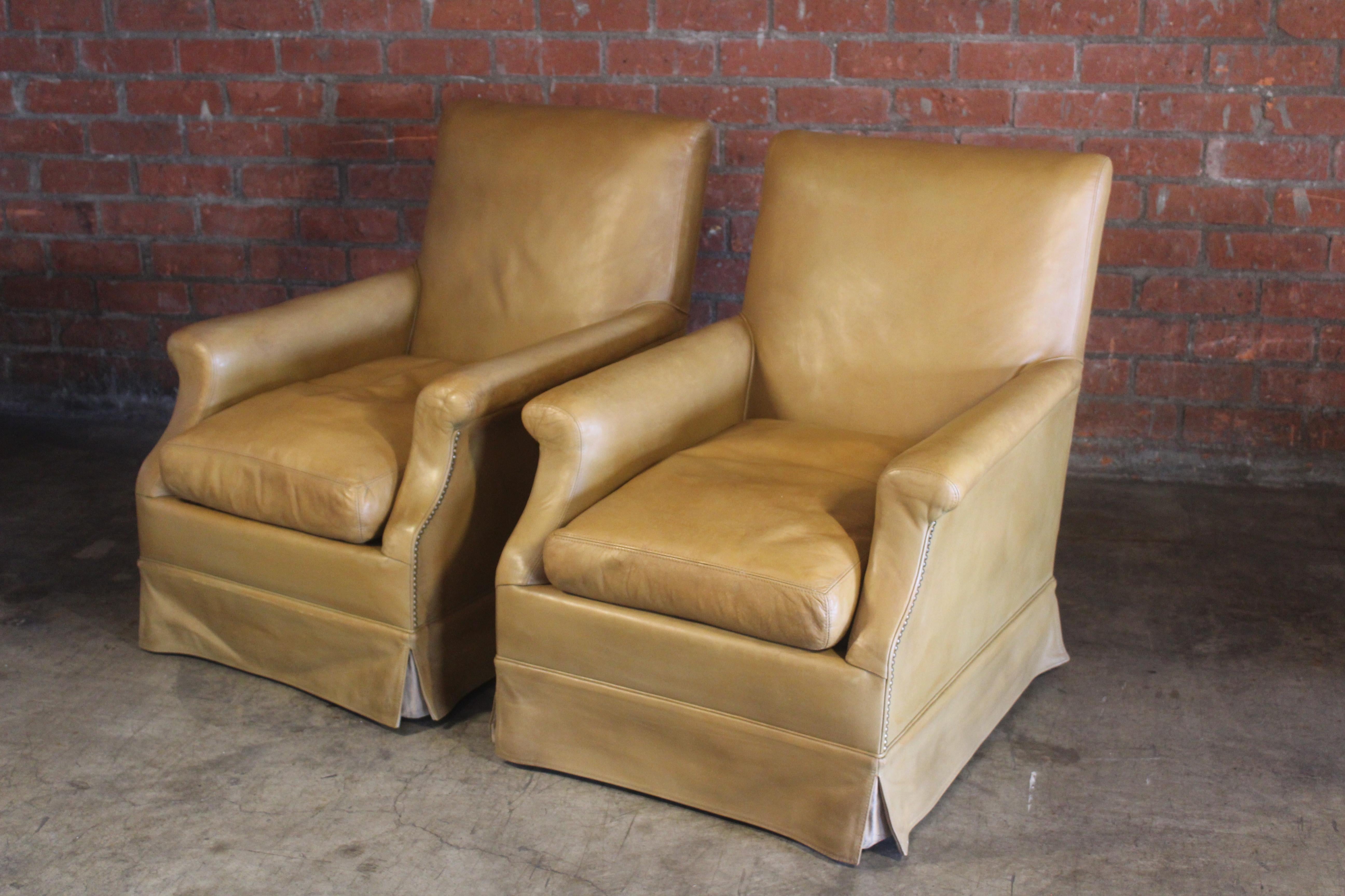 Pair of Antique Armchairs in Original Leather, France, 1930s For Sale 1