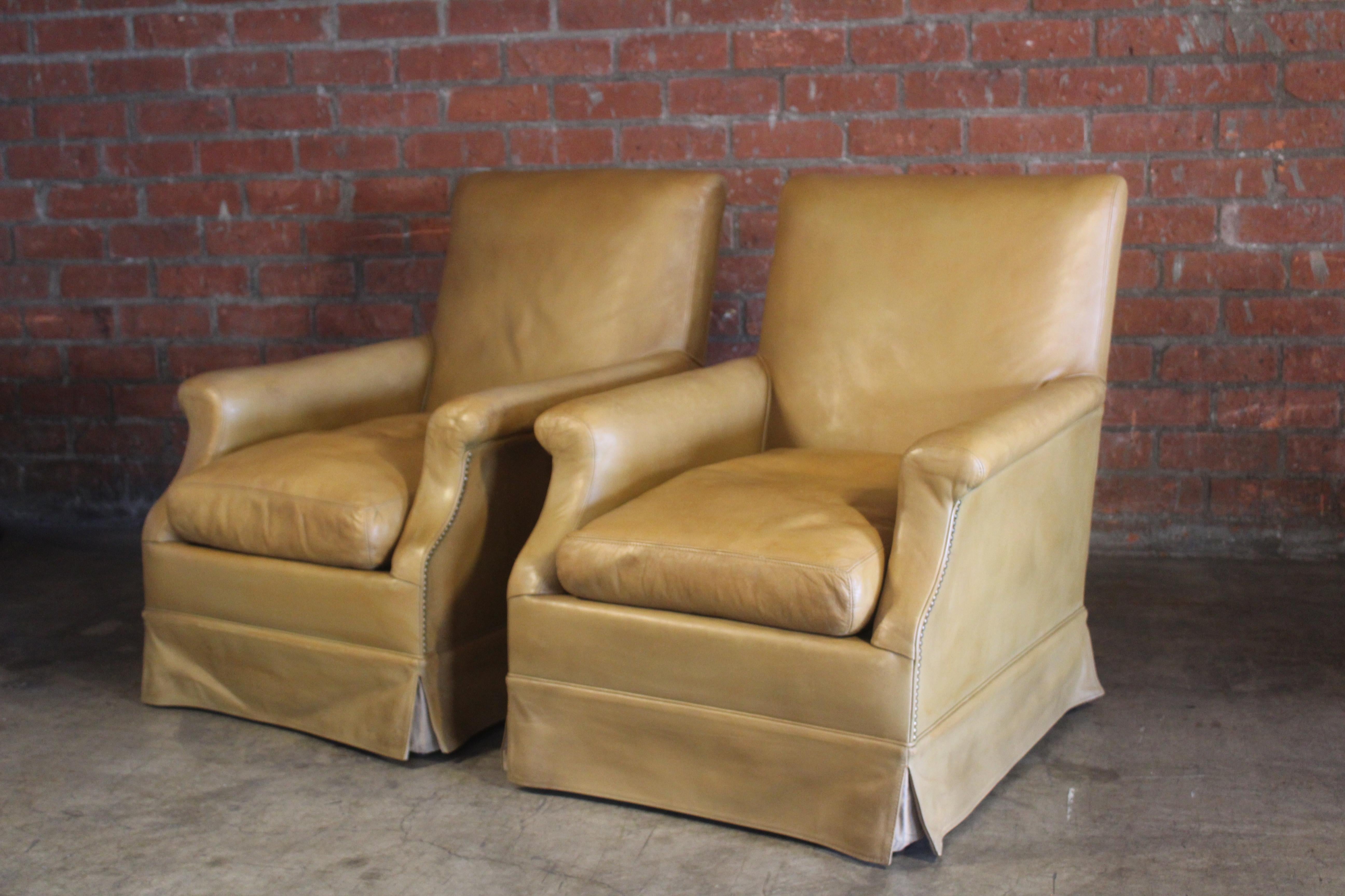 Pair of Antique Armchairs in Original Leather, France, 1930s For Sale 2