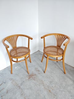 Pair of Antique Armchairs Model B28 by Thonet, bentwood and cane, Austria 1920s