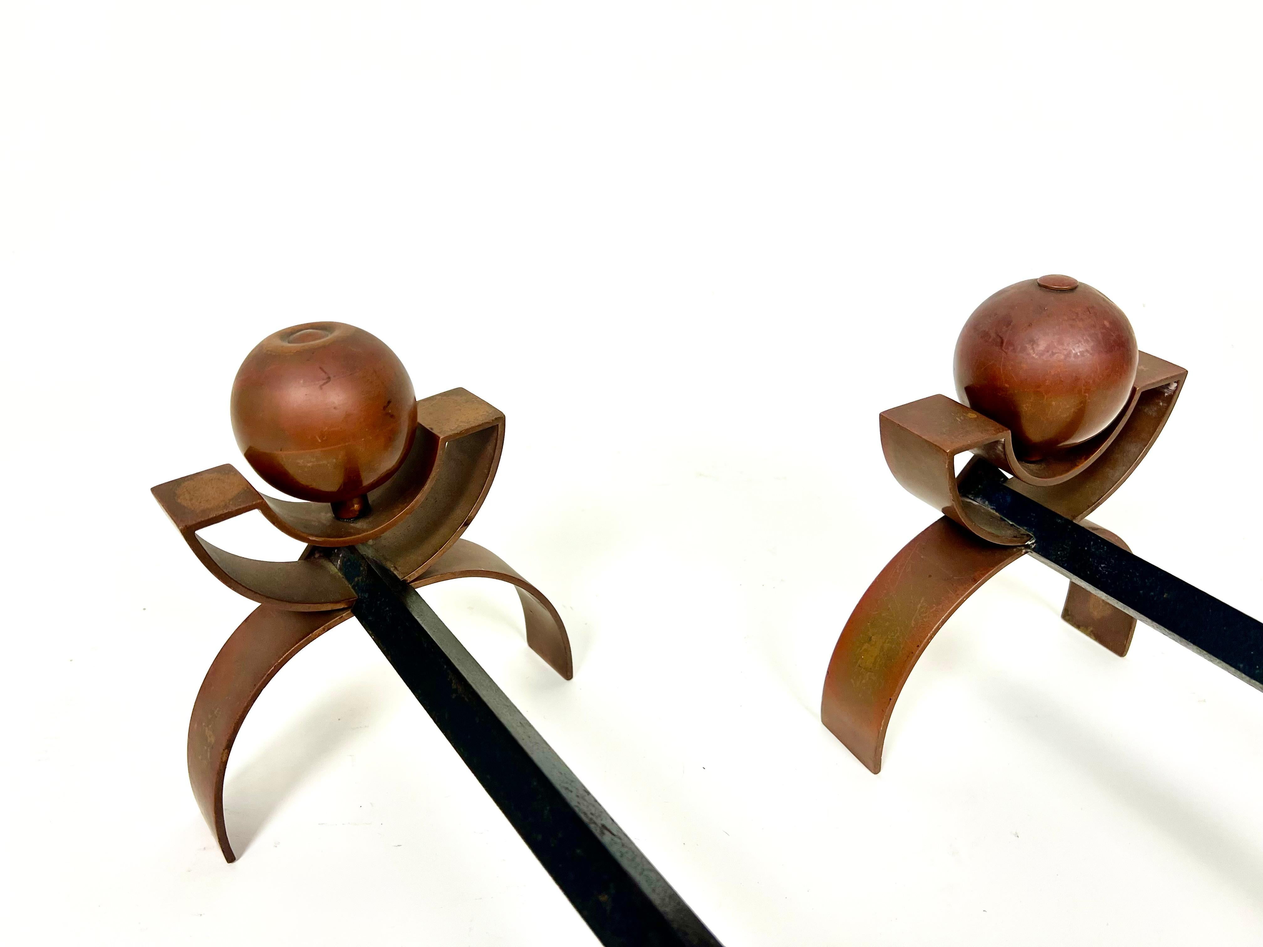 Pareja De Antiguos Andirones Art Decó / Perros de Fuego, Cobre Y Hierro en venta 9