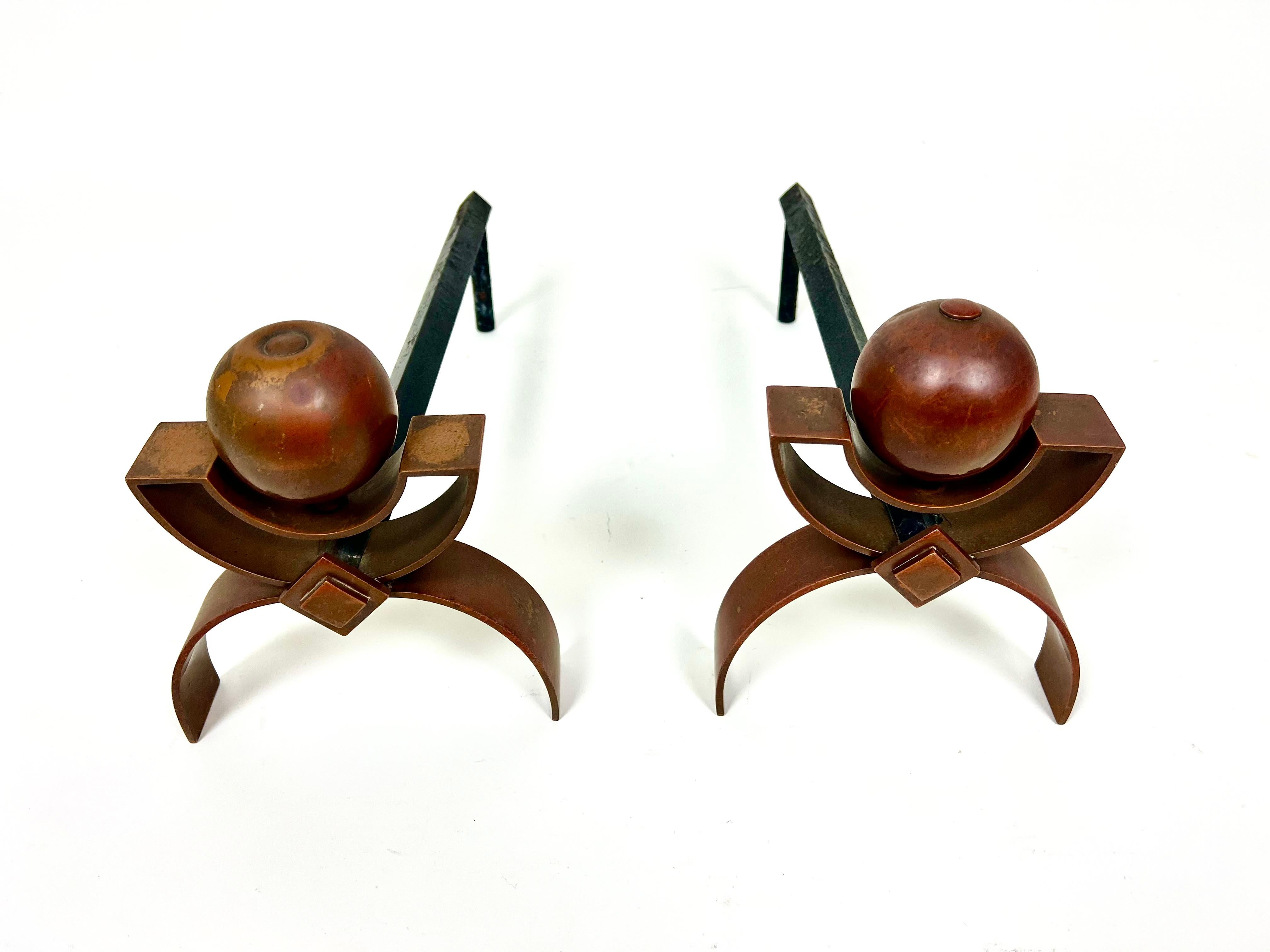 Pareja De Antiguos Andirones Art Decó / Perros de Fuego, Cobre Y Hierro Francés en venta