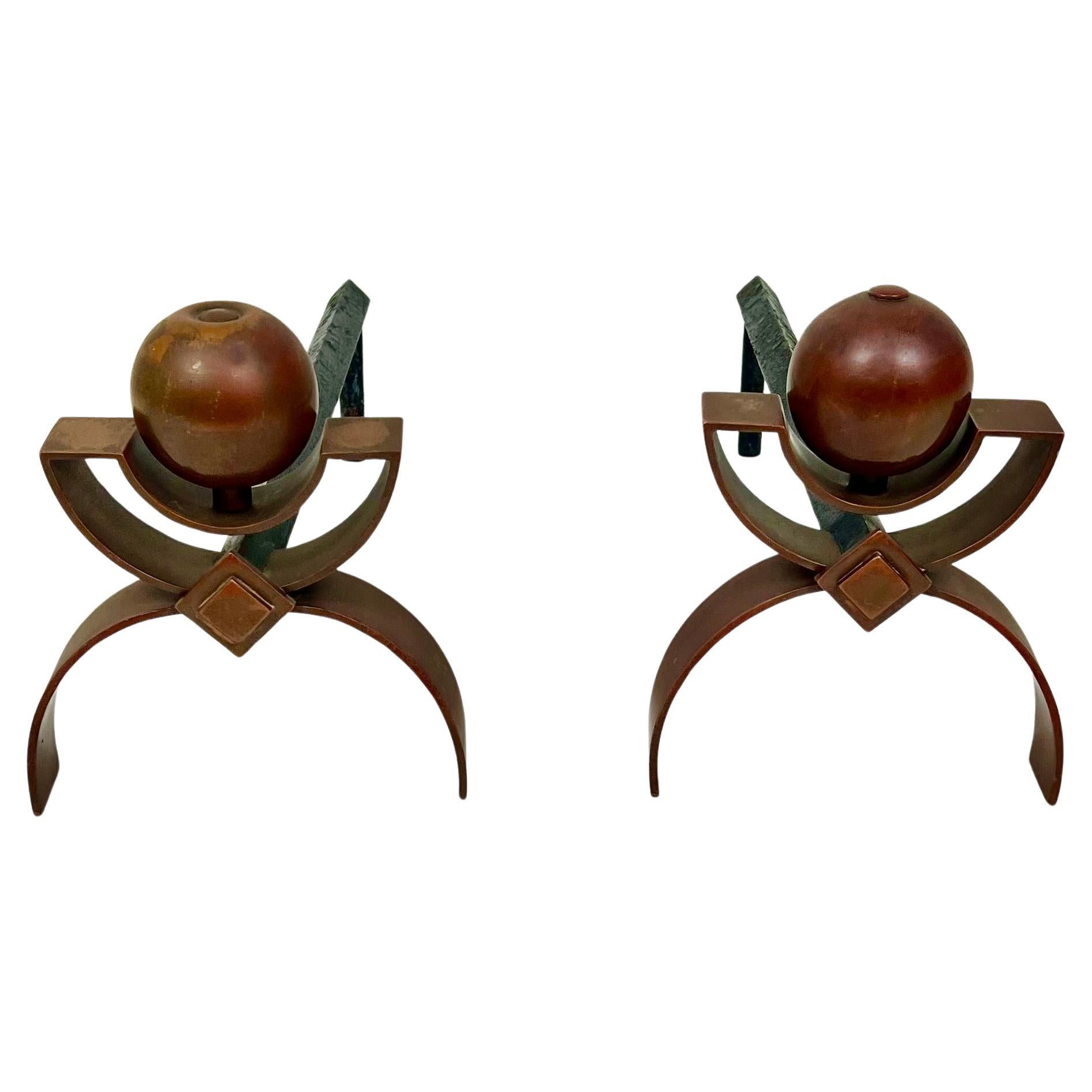 Pareja De Antiguos Andirones Art Decó / Perros de Fuego, Cobre Y Hierro en venta