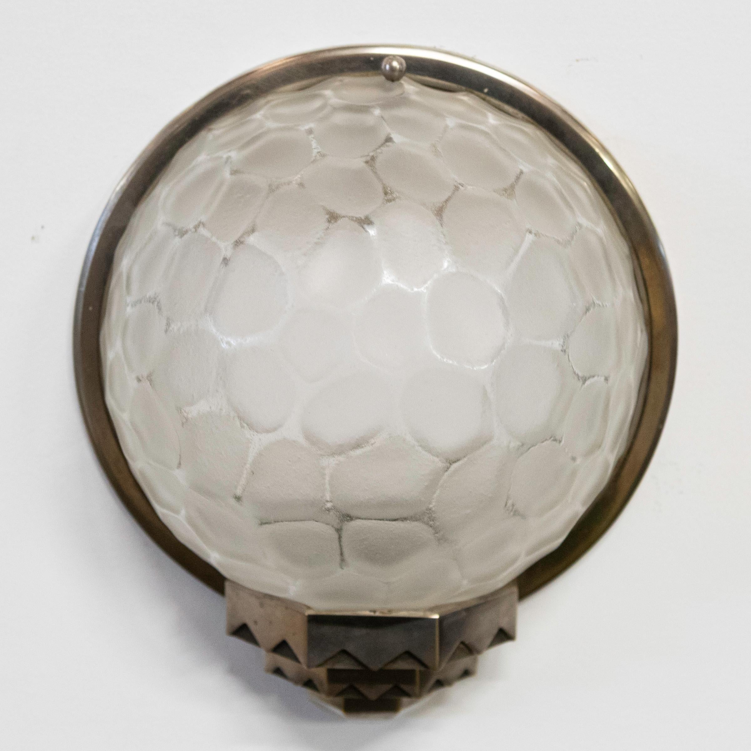 Coppia di lampade da parete in vetro d'epoca Art Déco Genet & Michon in vendita 1