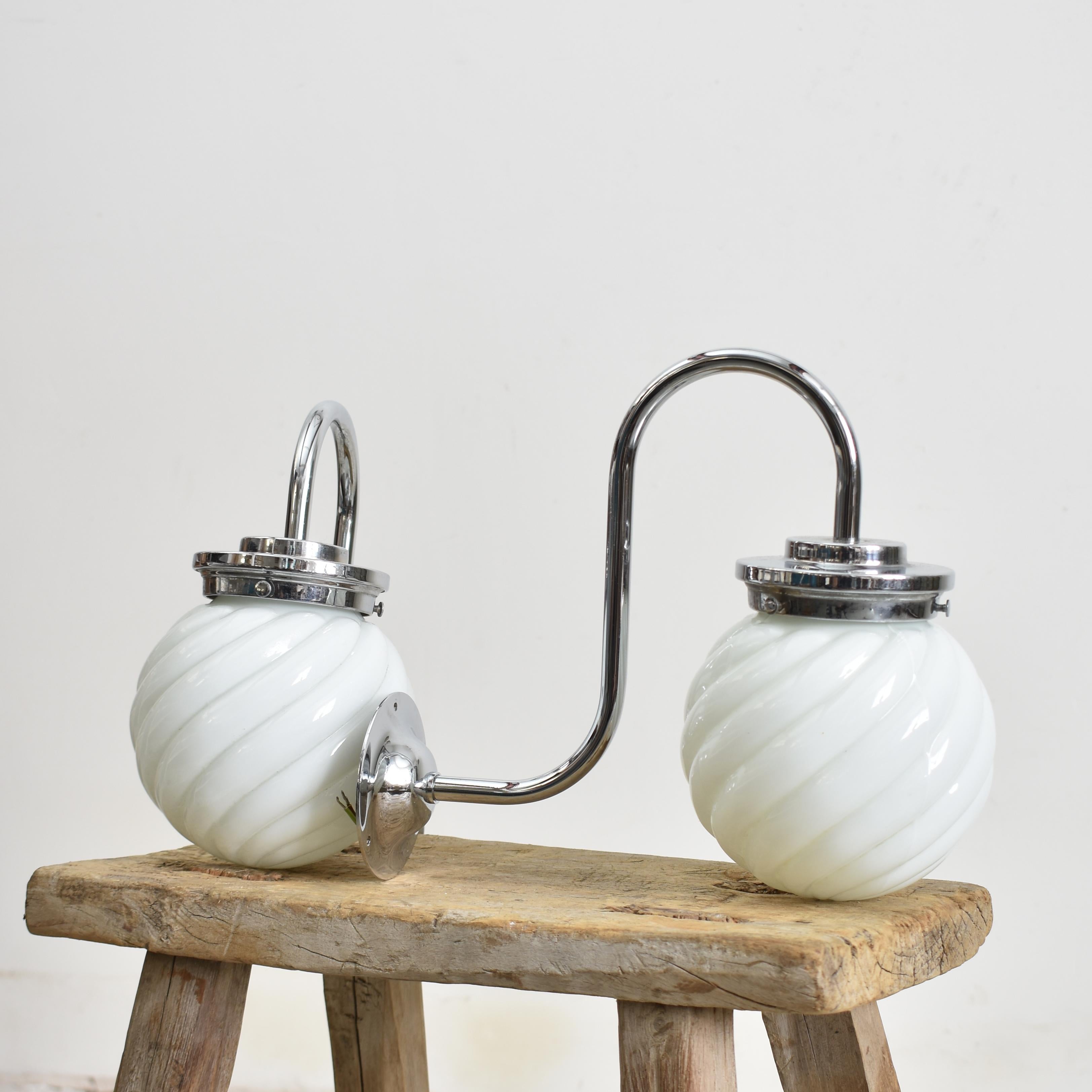 Pair of Antique Art Deco Opaline Wall Lights In Good Condition For Sale In Stockbridge, GB