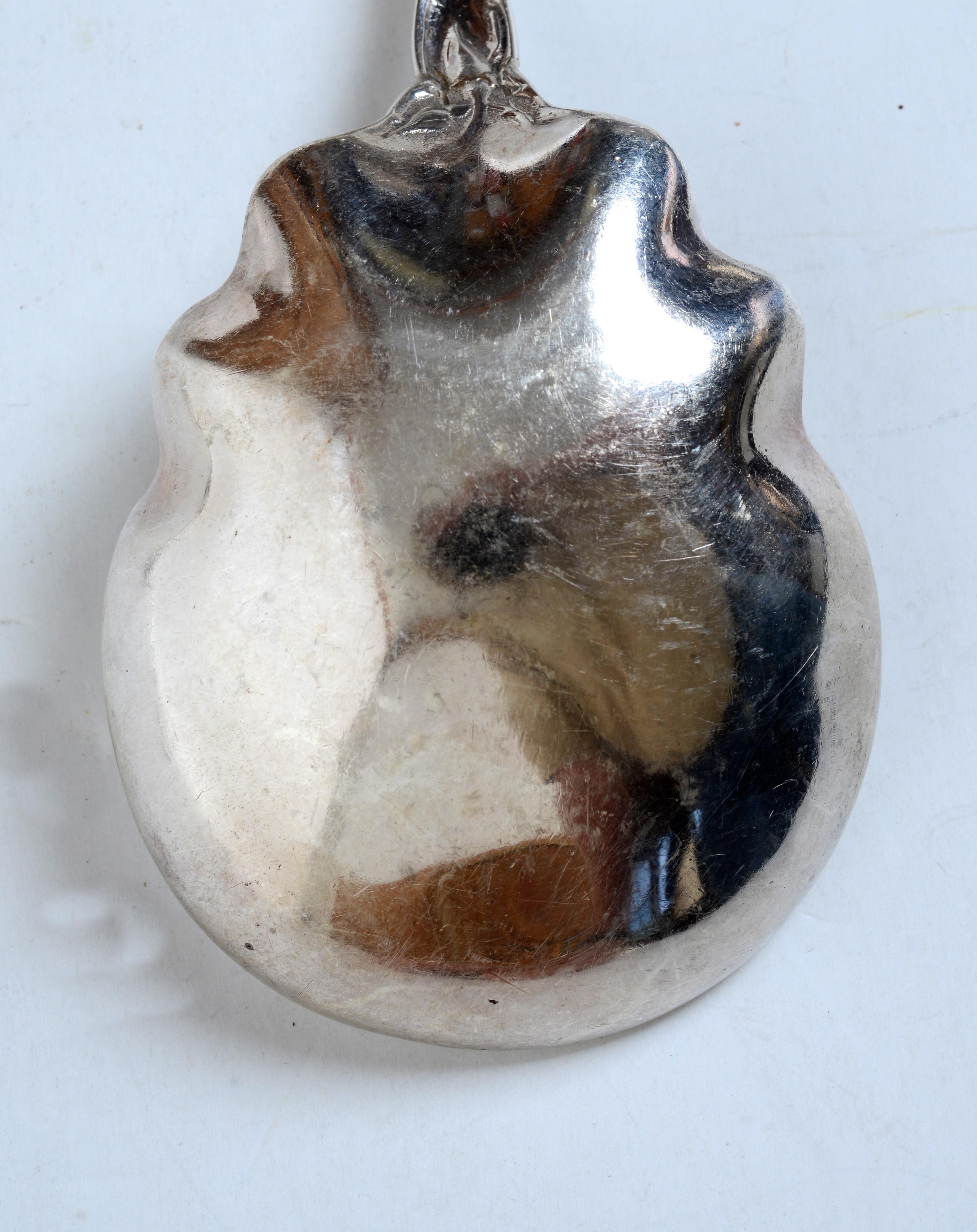 Pareja de Piezas de Servicio Antiguas Art Nouveau de Plata de Ley Estadounidense en venta