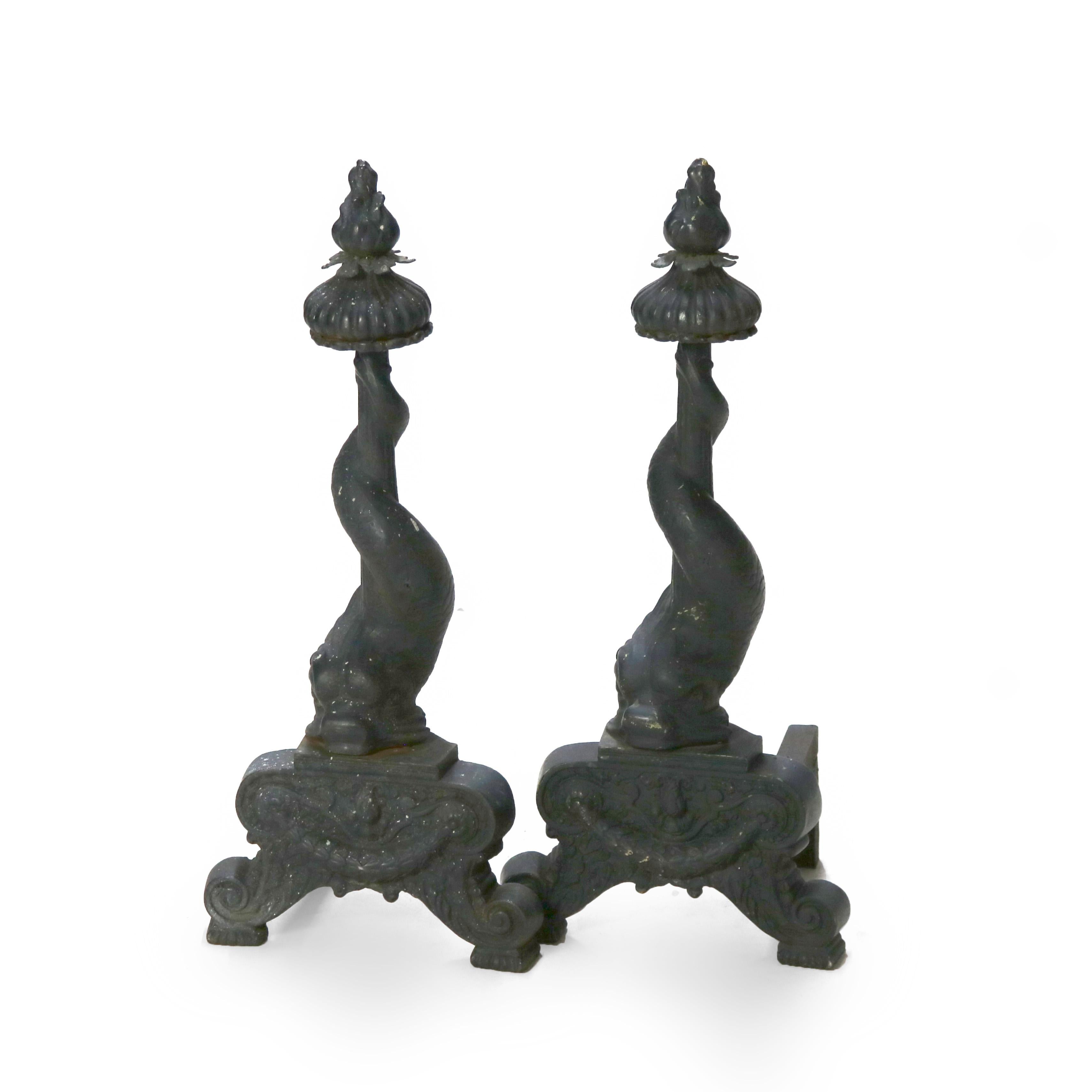 Paire d'anciens serpents de mer Arts & Crafts en fer forgé ébénisé, vers 1920 Bon état - En vente à Big Flats, NY