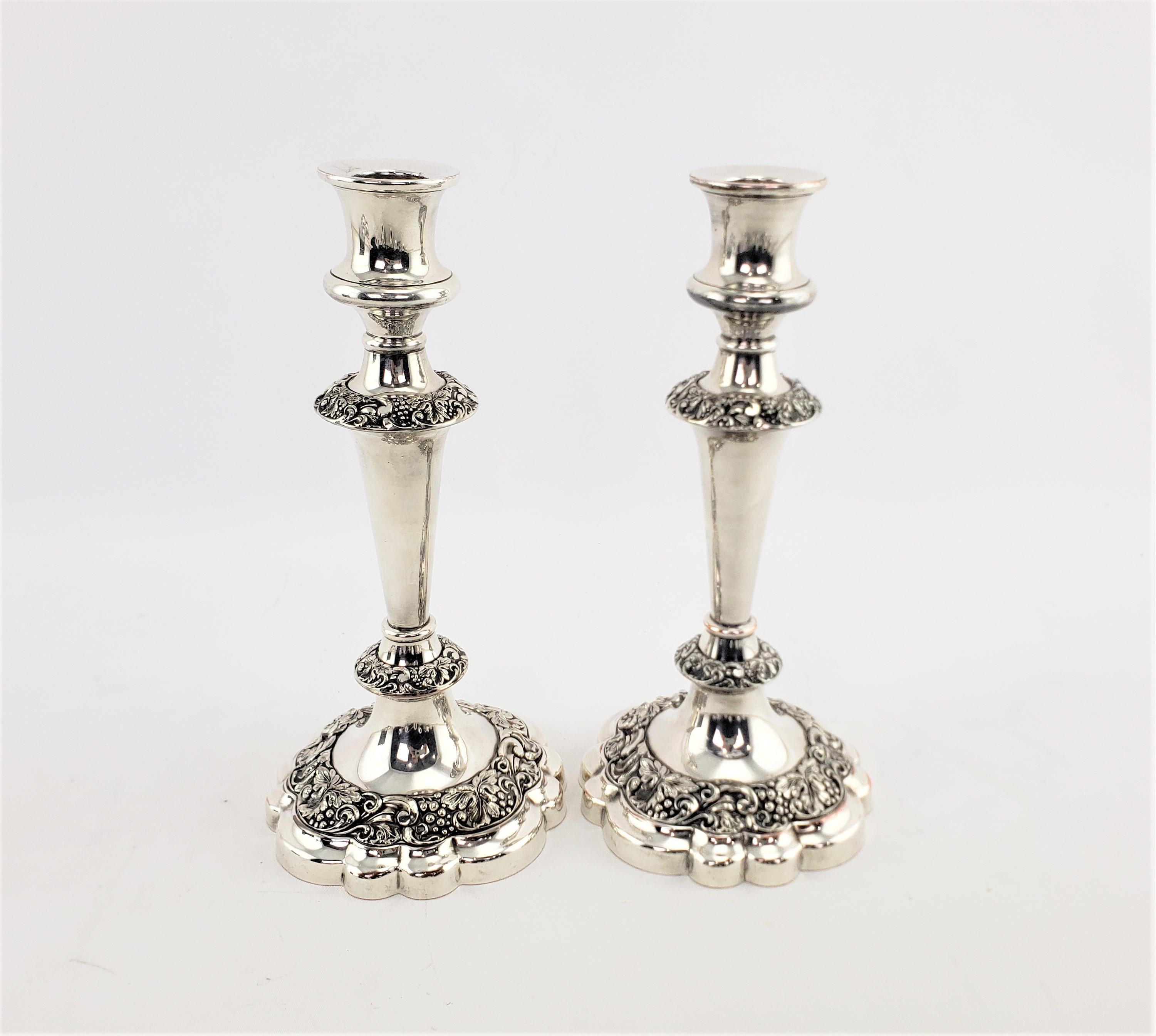 Pair of Antique Barker-Ellis Silver Plated Convertible Candelabras/Candlesticks For Sale 1