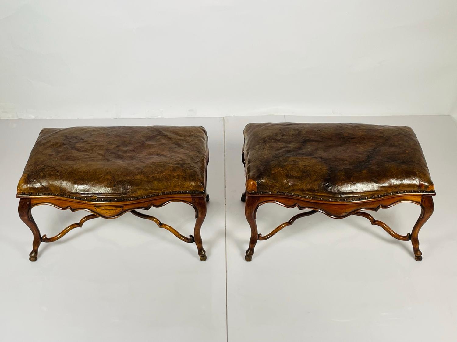 Pair of Antique Benches in Mahogany & Leather, Made in France In Good Condition In Los Angeles, CA