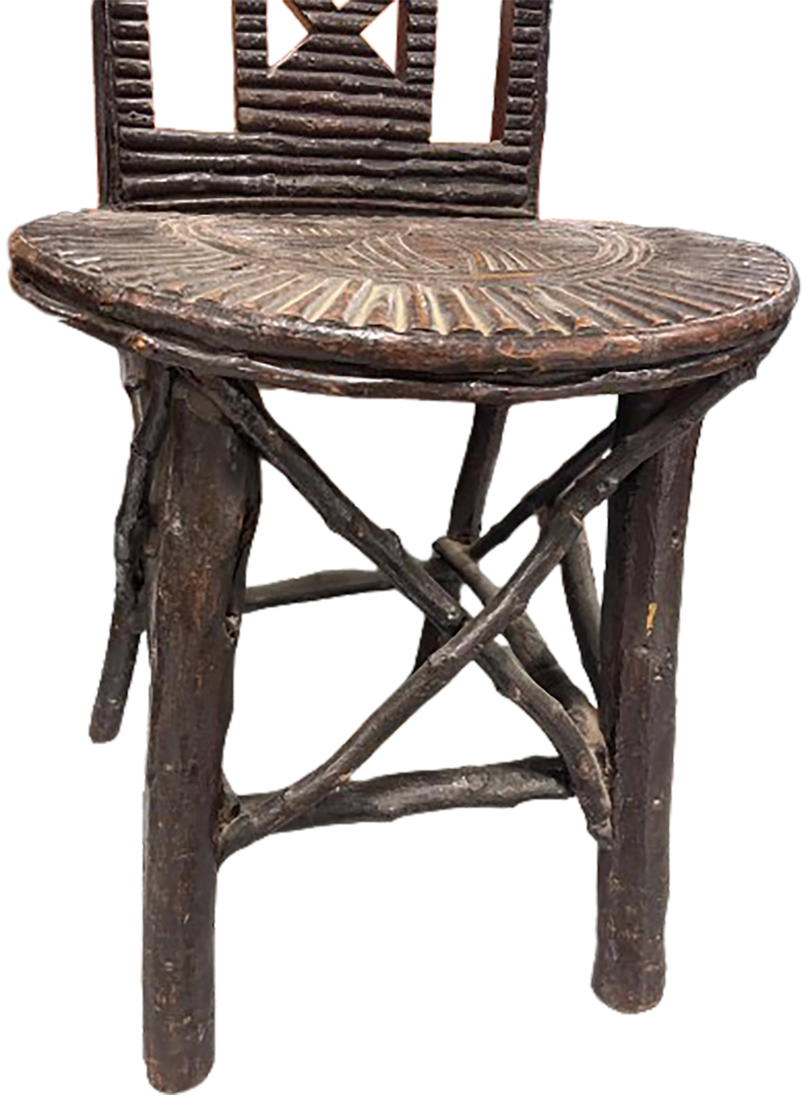Paar antike Black Forest Sessel im Zustand „Gut“ im Angebot in Dallas, TX