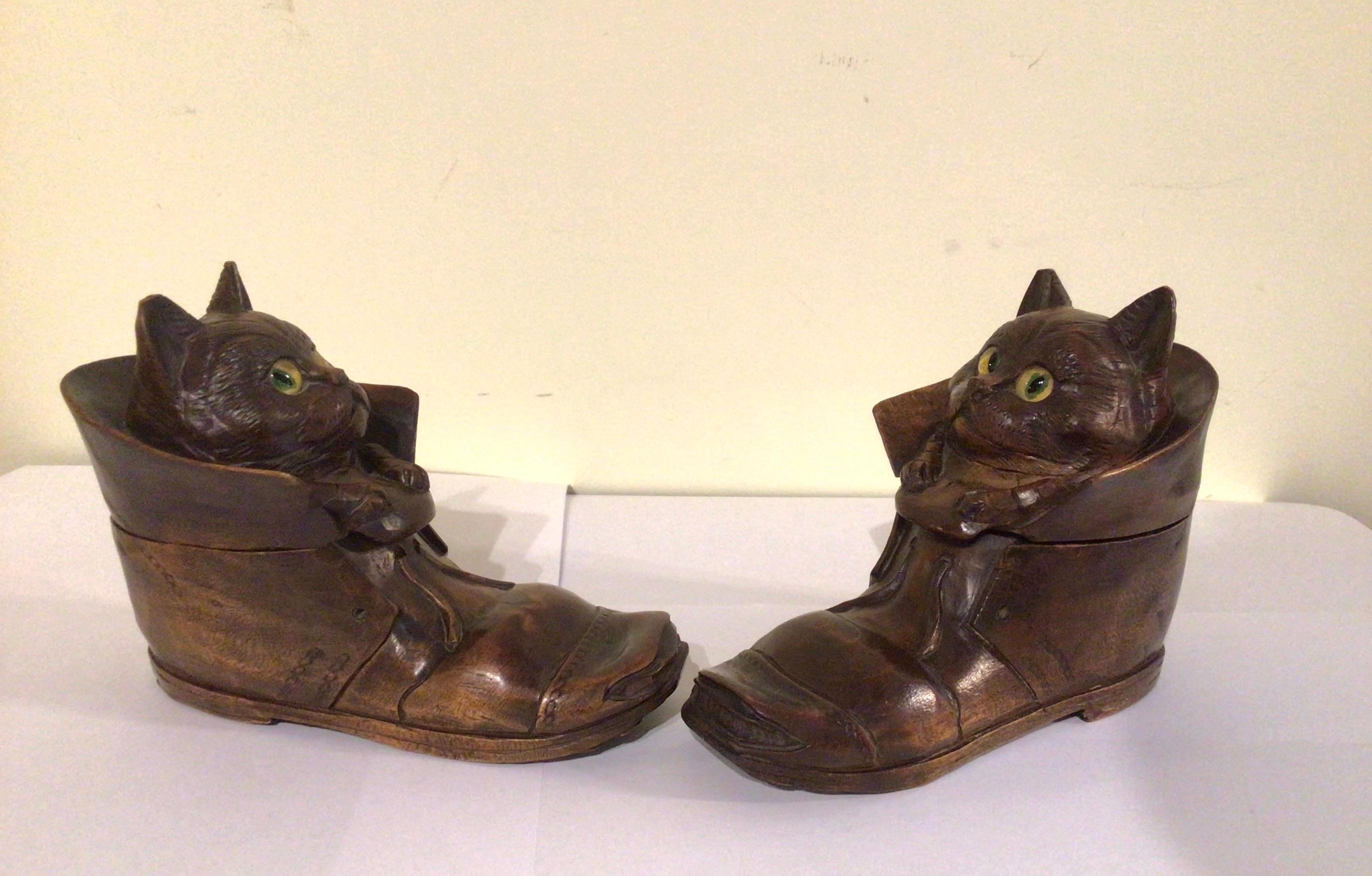 Pair of Antique Black Forest Cat in Boot Inkwells For Sale 4