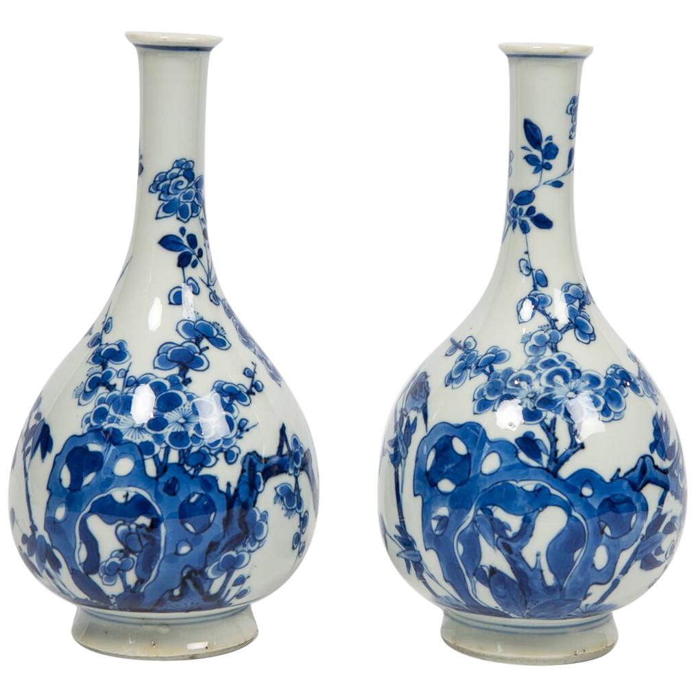 Pair of Antique Blue and White Chinese Porcelain Vases Kangxi, Mid 17th Century
