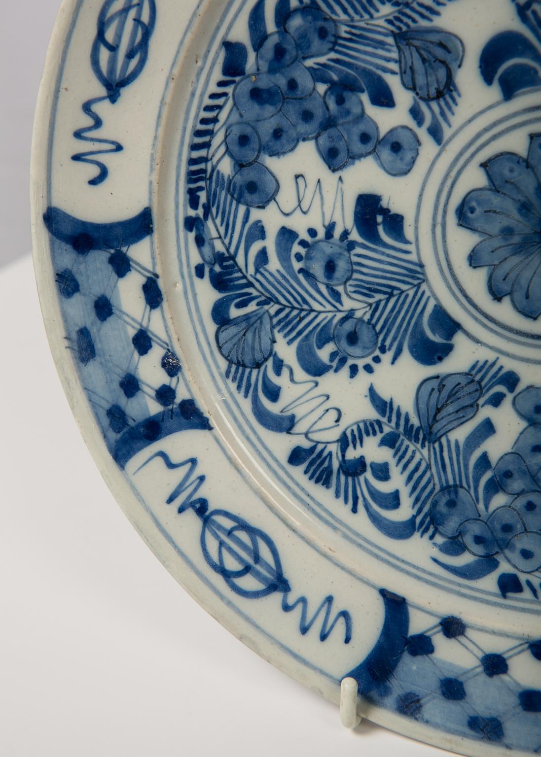 Paar antike blaue und weiße Delfter Teller um 1780 3