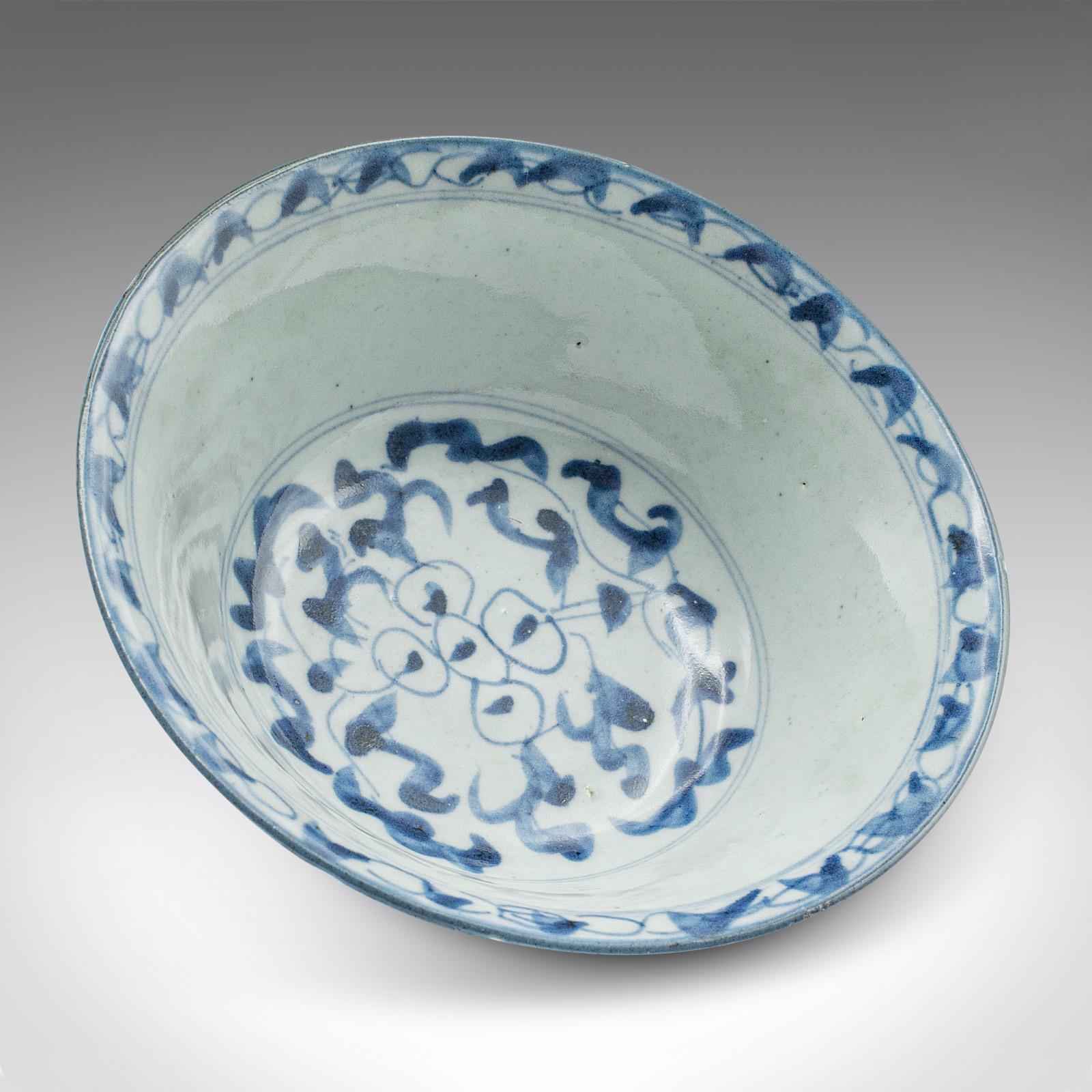 Pair Of Antique Blue and White Serving Bowls, Chinese, Ceramic, Dish, Victorian For Sale 3