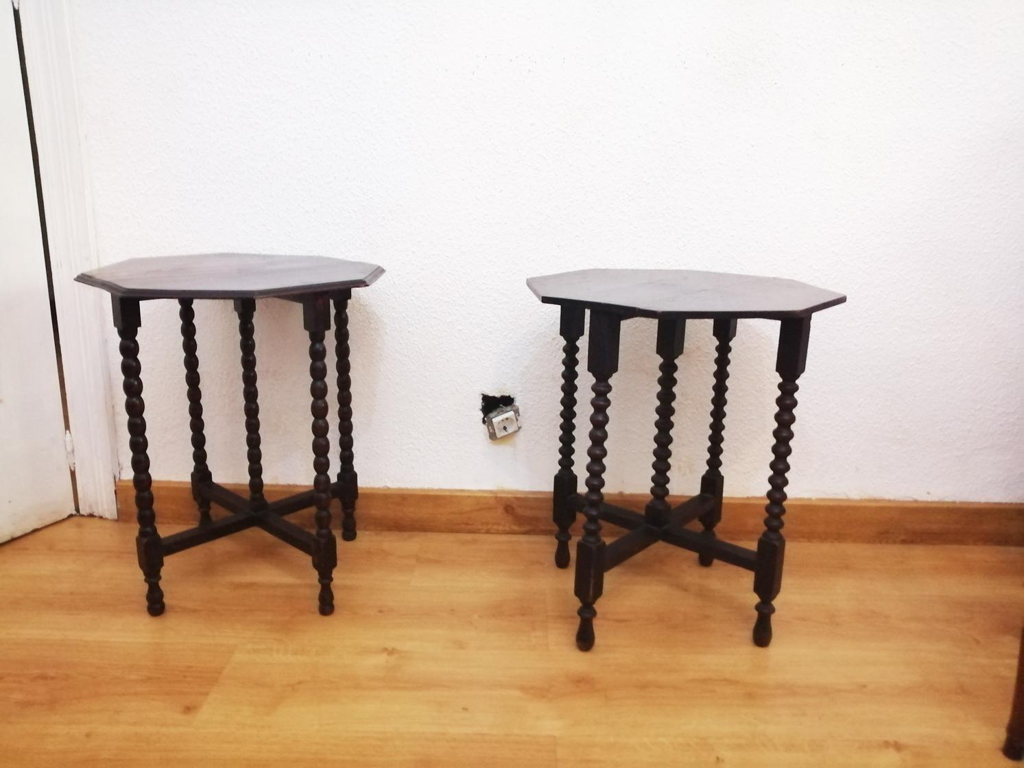 Pair of Antique Bobbin Turned Side End Wine Tables from the 19th Century 1