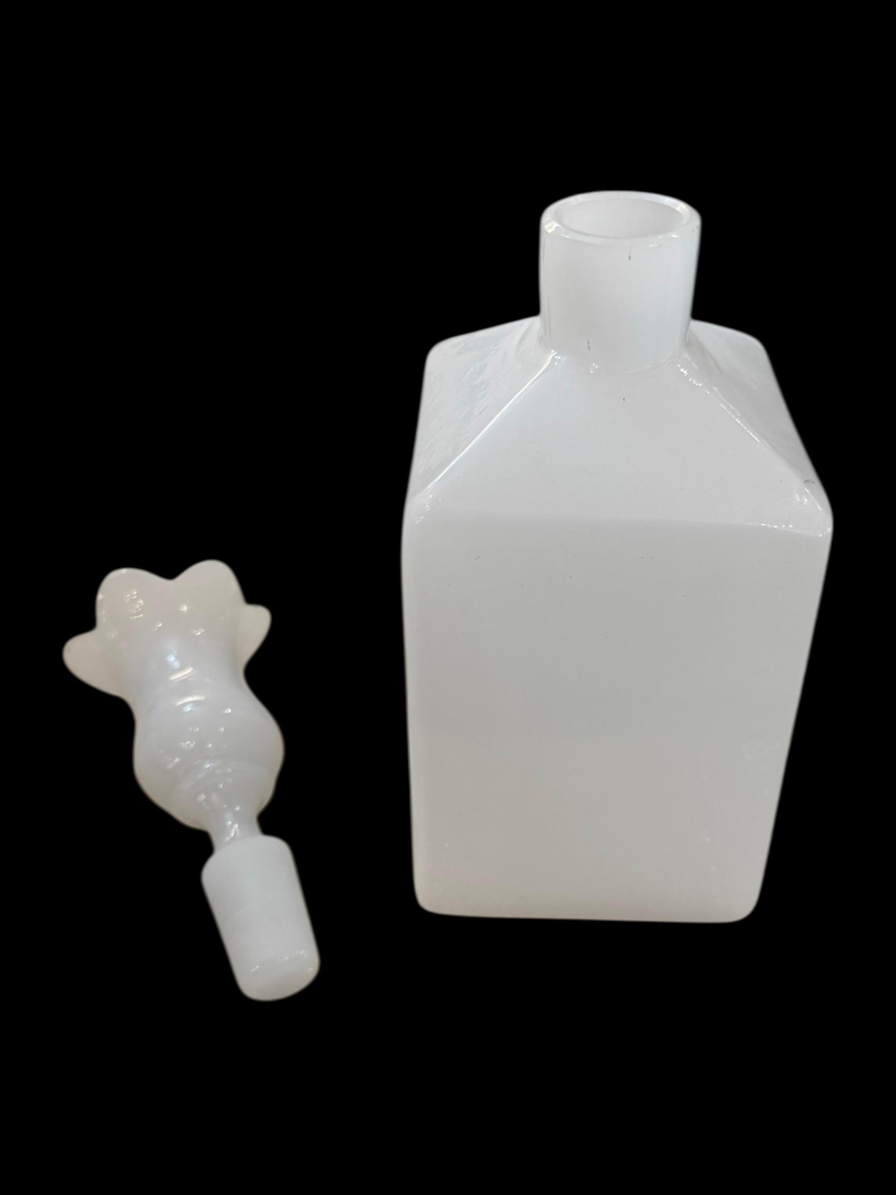 Pair of Antique Milk Glass Bohemian Perfume Bottle In Good Condition In Pasadena, CA