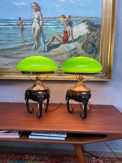 Paire de lampes éléphants anciennes en laiton et fonte par Voss Of Denmark