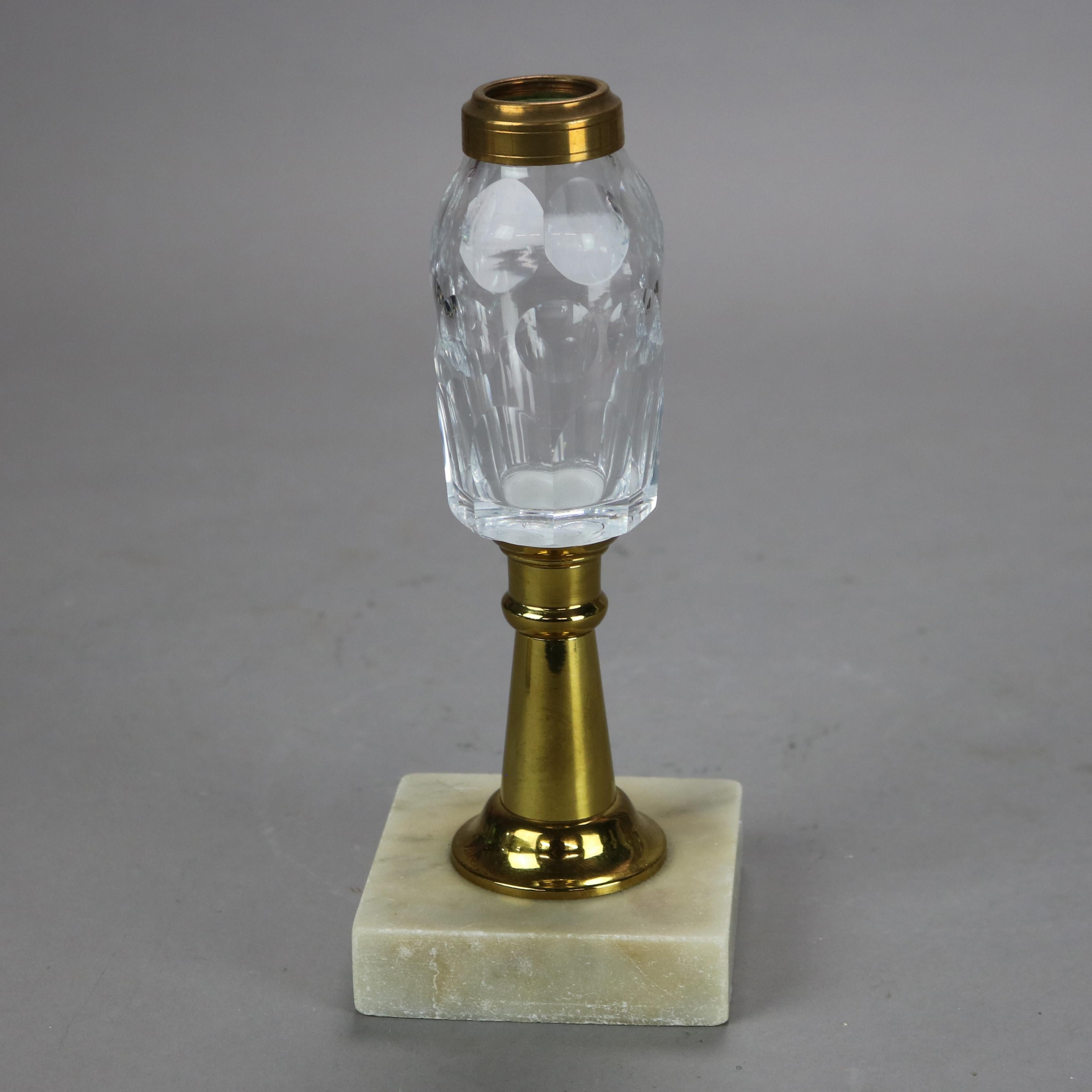 Paar antike Kerosene-Lampen aus Messing, geschliffenem Glas und Marmor, um 1880 im Angebot 3