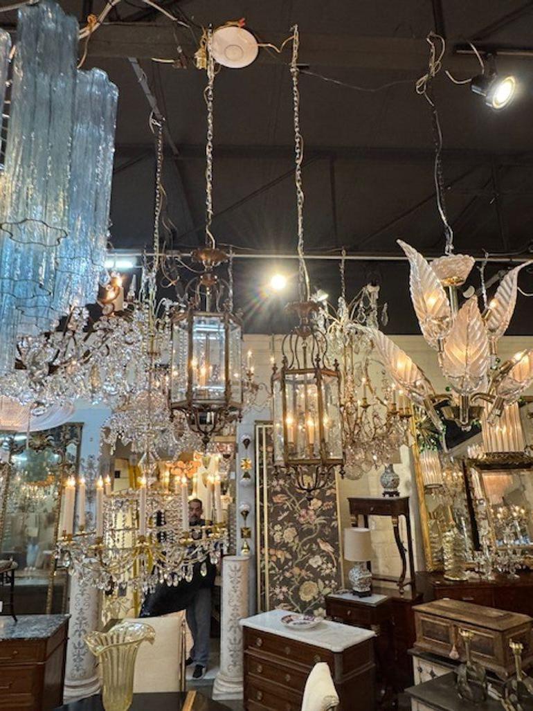 Laiton Paire de lanternes anciennes en laiton d'Angleterre en vente