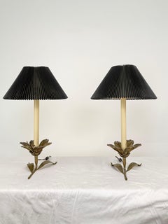 Paar The Lilly-Lampen aus antikem Messing von Chapman