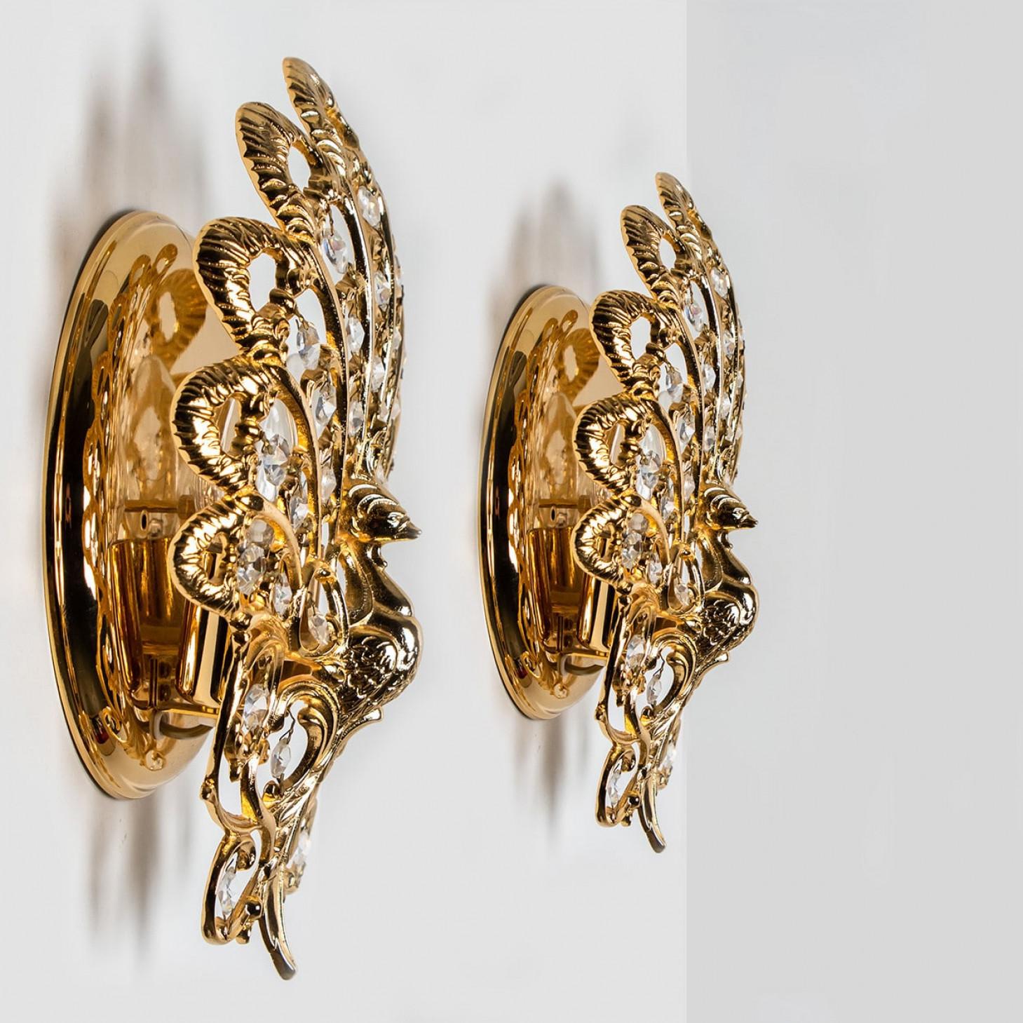 Paire d'appliques en laiton ancien en forme de paon, Espagne, années 1960 Bon état - En vente à Rijssen, NL