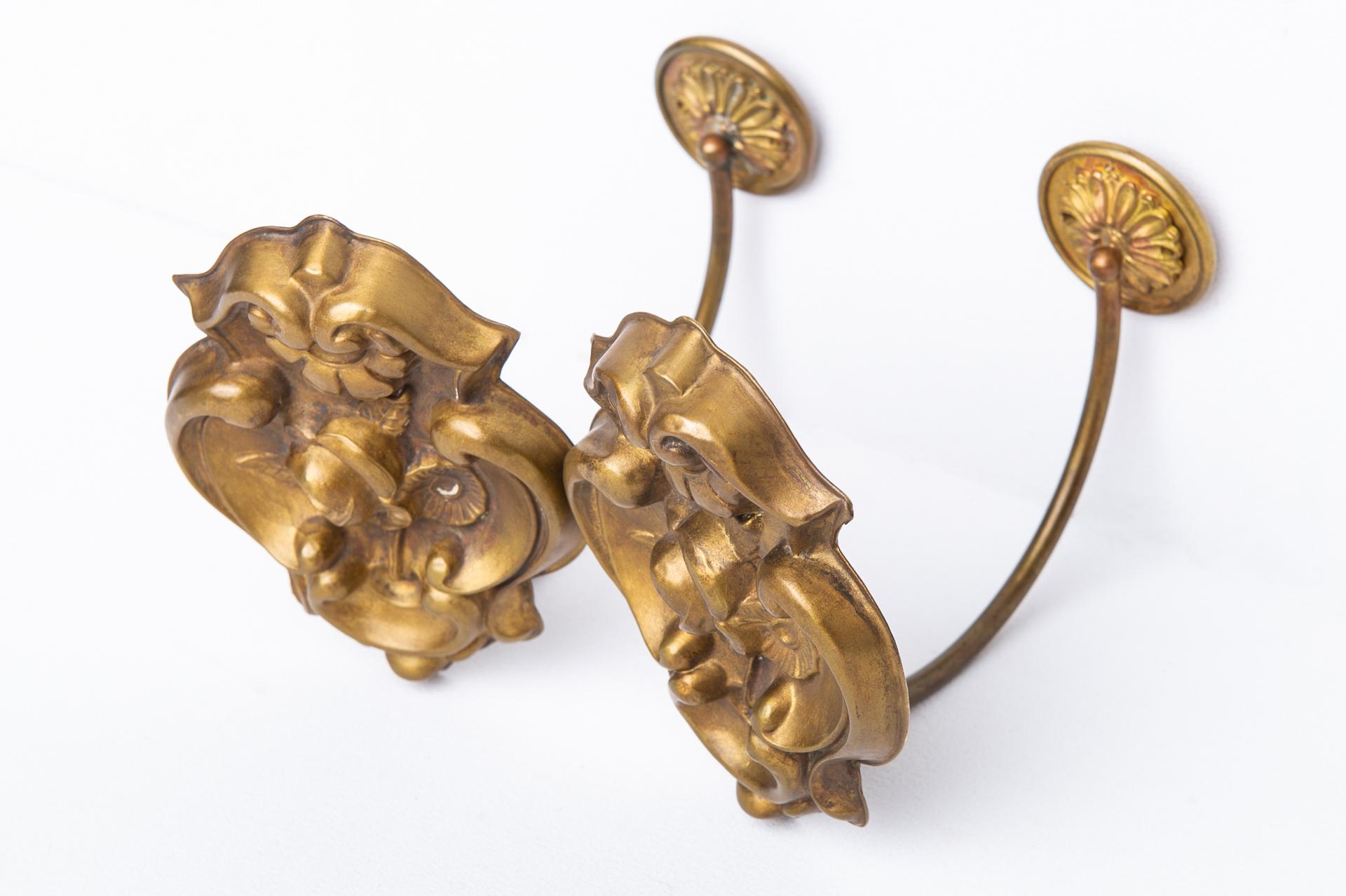 Machine-Made Pair of Antique Brass Curtain Tie-Backs with Roses For Sale