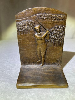 Paar antike Bronze-Buchstützen mit männlichen und weiblichen Golfspielern, Judd Co., ca. 1920