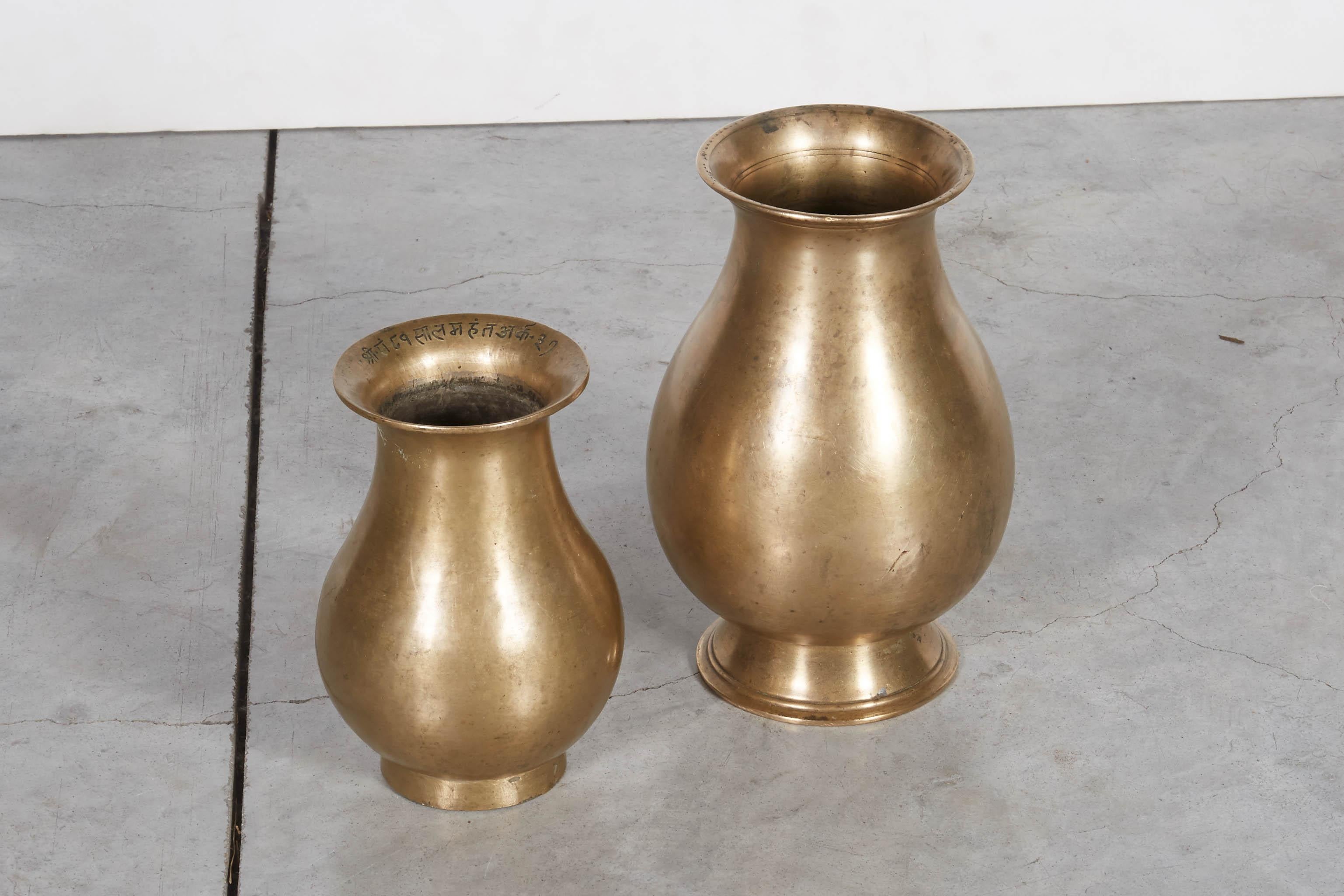 Pair of Antique Bronze Ceremonial Holy Water Vessels from Nepal In Good Condition In New York, NY
