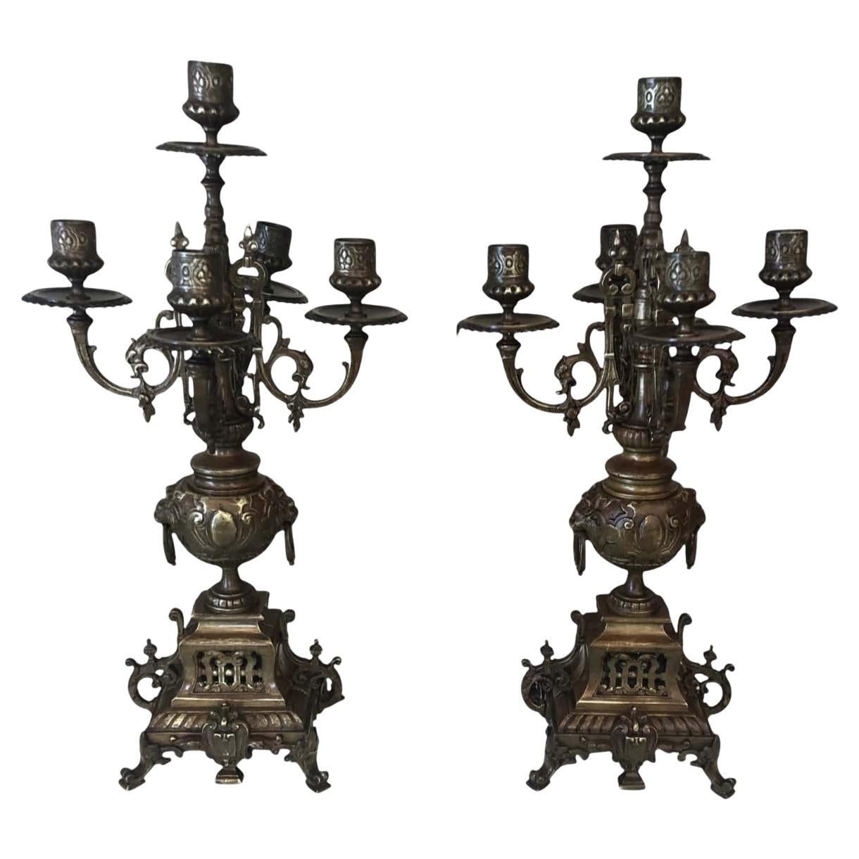 Paire de candélabres à 5 bras élaborés en bronze ancien