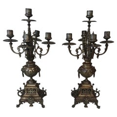 Paire de candélabres à 5 bras élaborés en bronze ancien