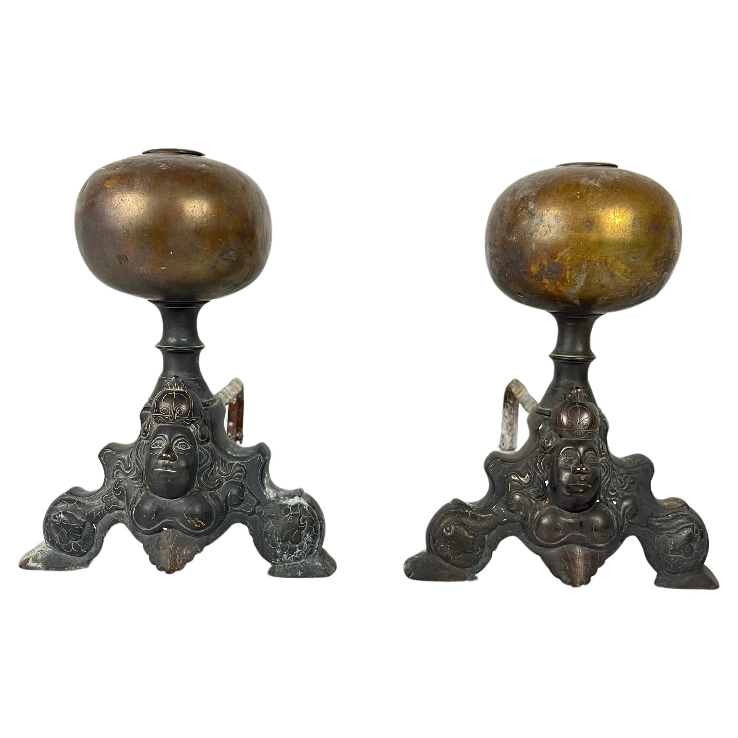 Pair of antique bronze fireplace andirons, Italy, 1940s
Found in a villa in the Sicilian hinterland.
Bronze and iron, intact but with signs of aging. Good condition.