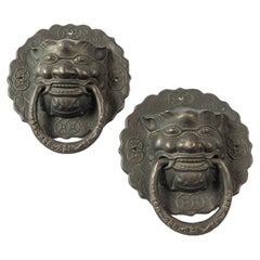 Paire de heurtoirs de porte en bronze antique en forme de chien Foo