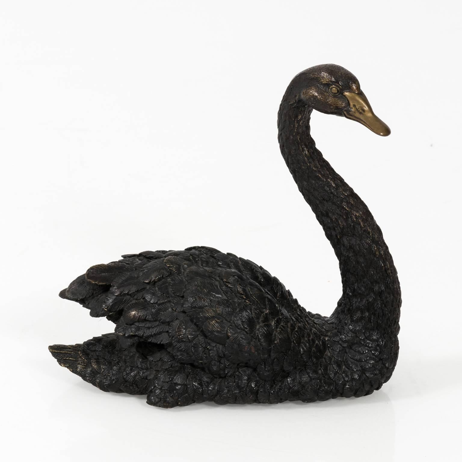 Mid-Century Modern Paire de sculptures de Swan en bronze Antique