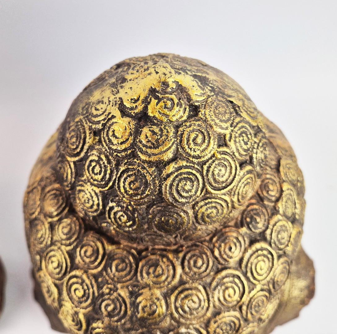 Art déco Paire de bustes de bouddha anciens 45 cm, sculptures patinées dorées, décoration d'intérieur asiatique en vente