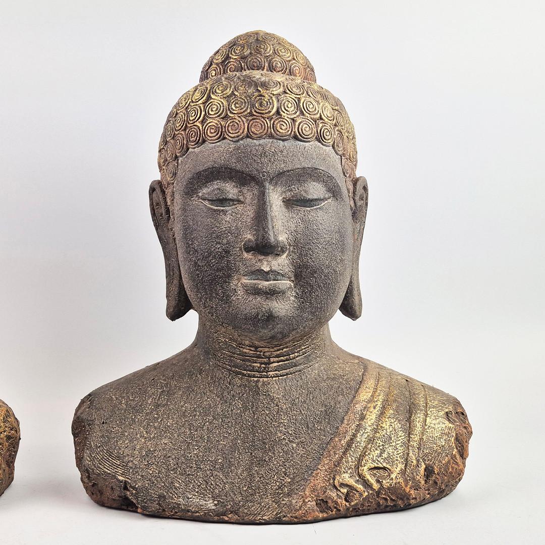 Sculpté à la main Paire de bustes de bouddha anciens 45 cm, sculptures patinées dorées, décoration d'intérieur asiatique en vente